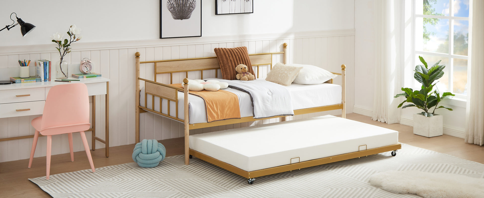 Daybed, Sofa Bed Metal Framed With Trundle Twin Size, Golden, 77'' L X 40.6'' W X 14.5''H Twin Golden Steel