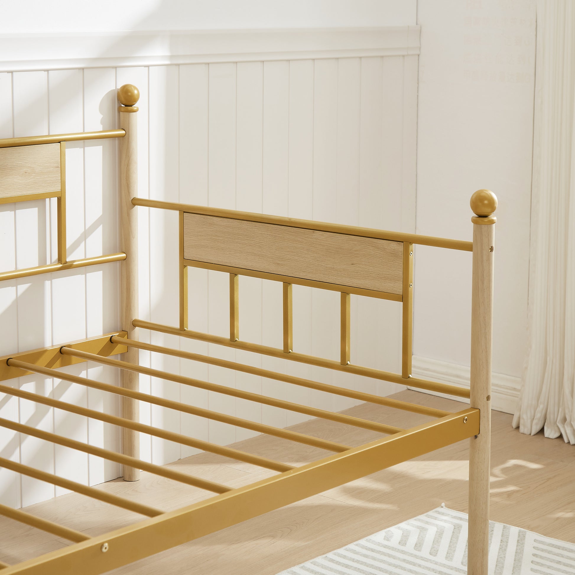 Daybed, Sofa Bed Metal Framed With Trundle Twin Size, Golden, 77'' L X 40.6'' W X 14.5''H Twin Golden Steel
