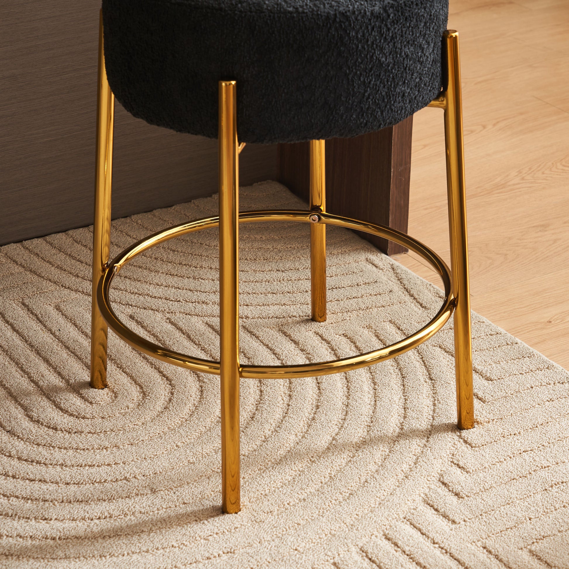 24" Tall, Round Bar Stools, Set Of 2 Contemporary Upholstered Dining Stools For Kitchens, Coffee Shops And Bar Stores Includes Sturdy Hardware Support Legs Black Foam