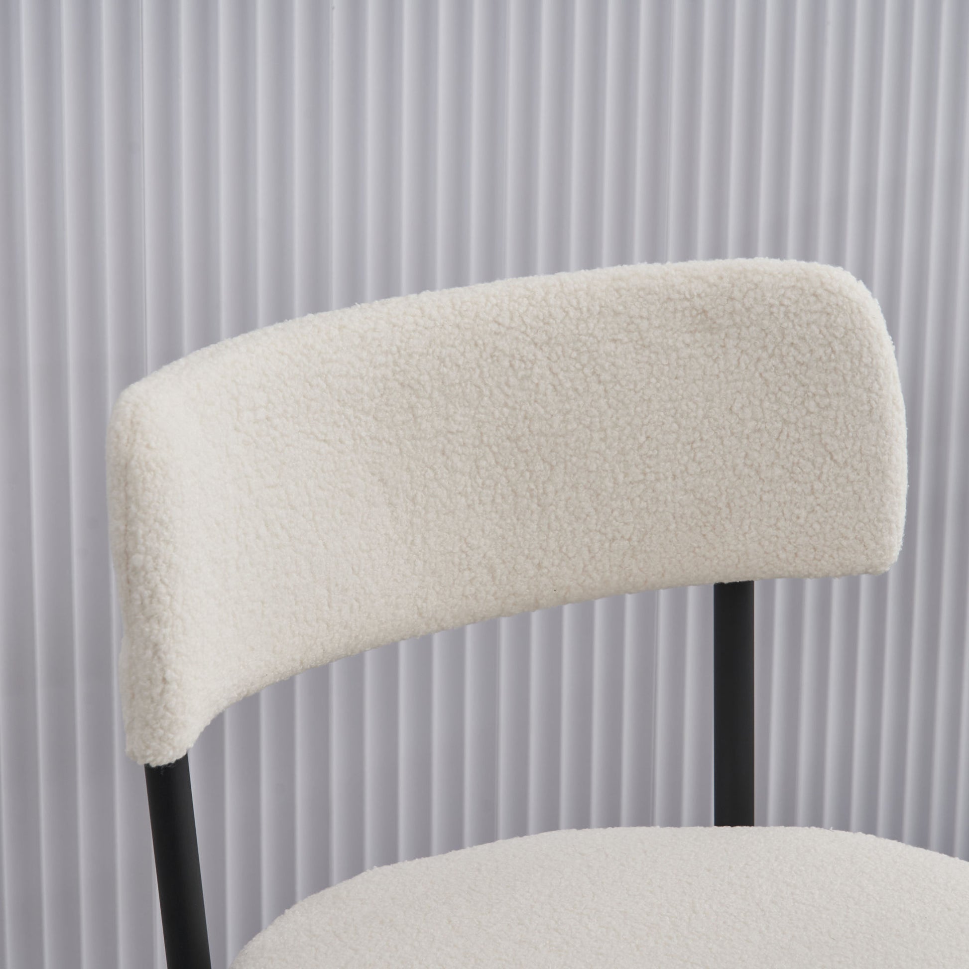 Set Of 2 Mid Century Modern Dining Chairs Teddy Fabric Upholstered Curved Back Metal Frame Beige Elegant And Comfortable Kitchen Chairs Beige Metal