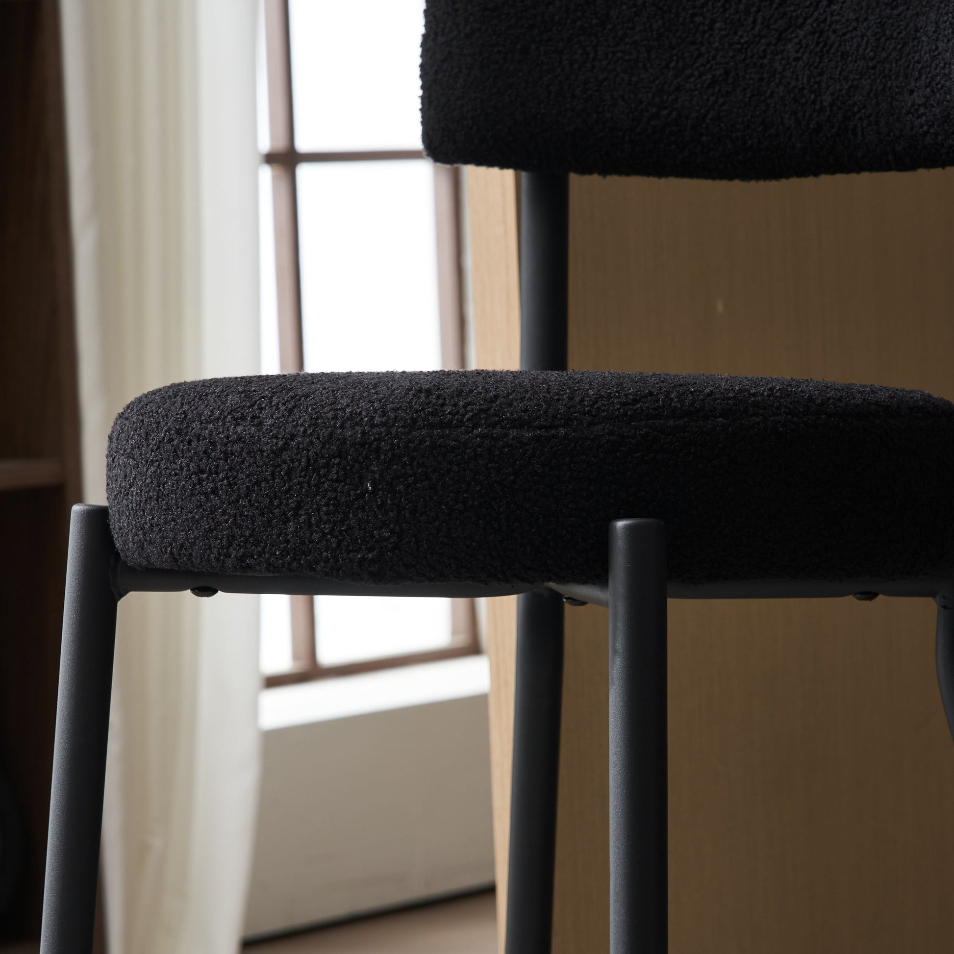 Set Of 2 Modern Teddy Fabric Upholstered Bar Stools Metal Base High Stool Suitable For Kitchen, Dining And Living Room Black Stylish And Comfortable Island Seating Black Metal