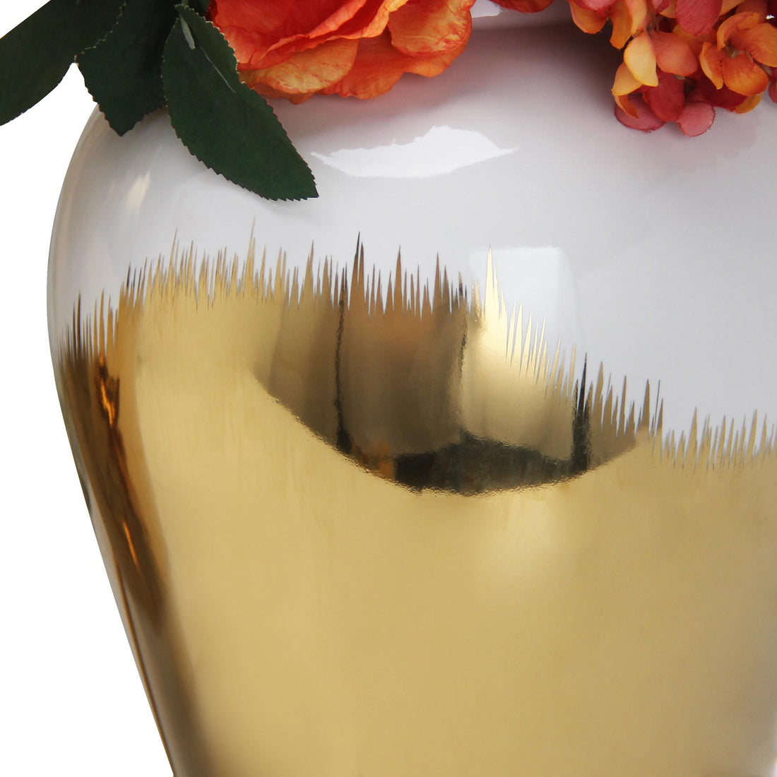 Regal White Gilded Ginger Jar With Removable Lid White Ceramic