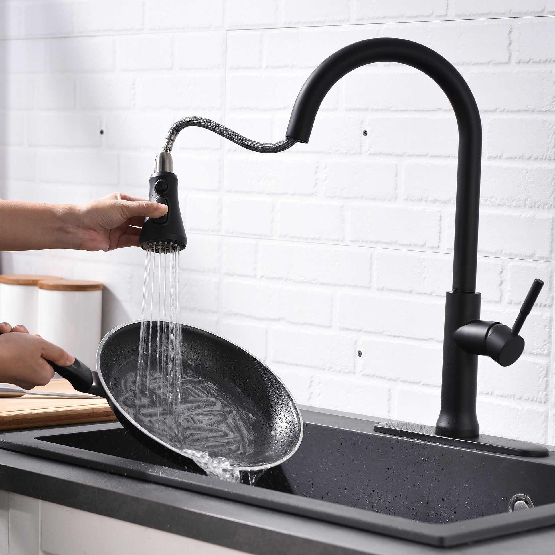 Touch On Kitchen Faucet With Pull Down Sprayer Single Handle Brass Touch Activated Kitchen Sink Faucet With 2 Way Pull Out Sprayer, Matte Black Black Kitchen Classic,Contemporary Ceramic Brass