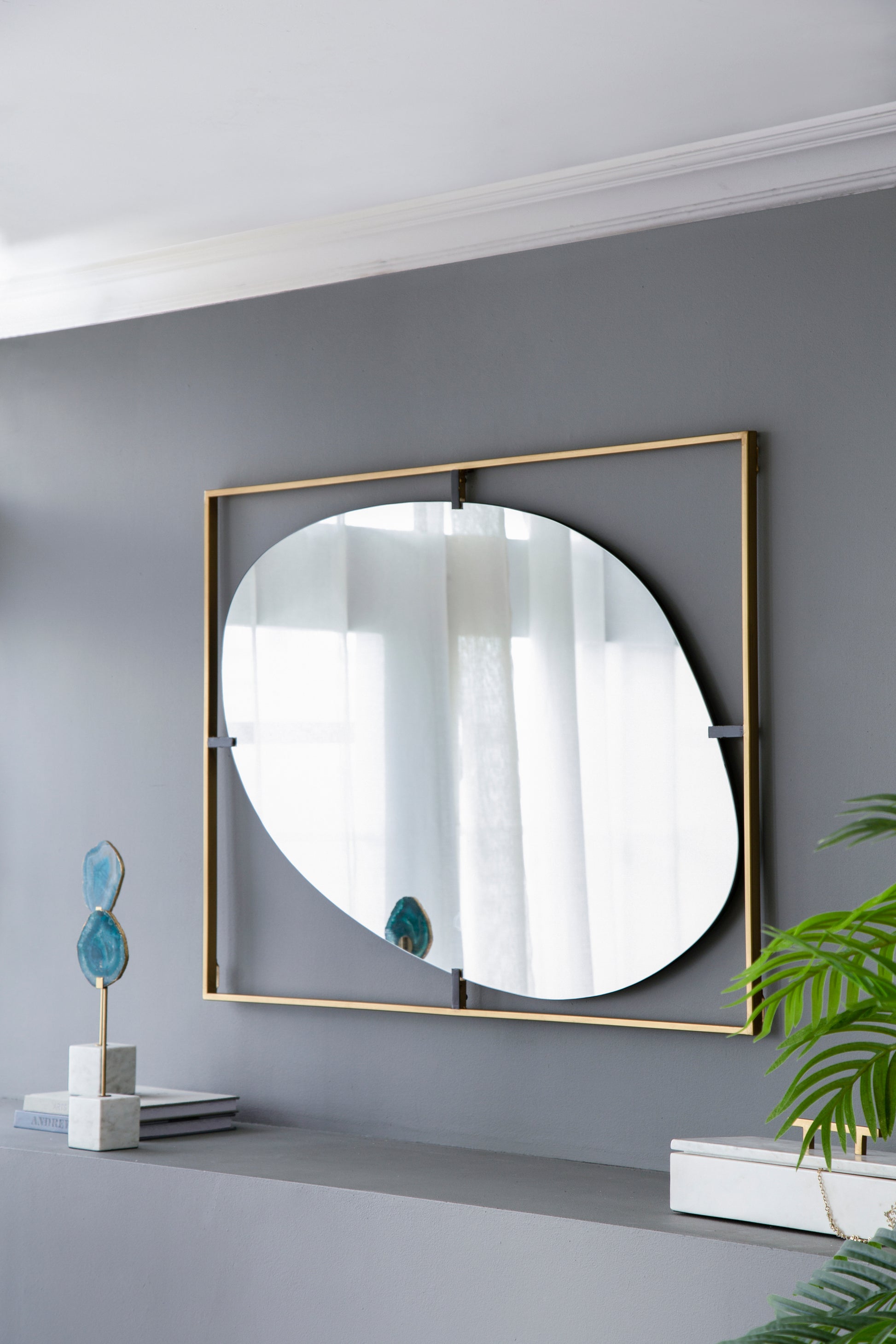 30X1X40" Poppy Mirror With Gold Metal Frame Contemporary Design Wall Decor For Bathroom, Entryway Wall Decor Golden Black Iron