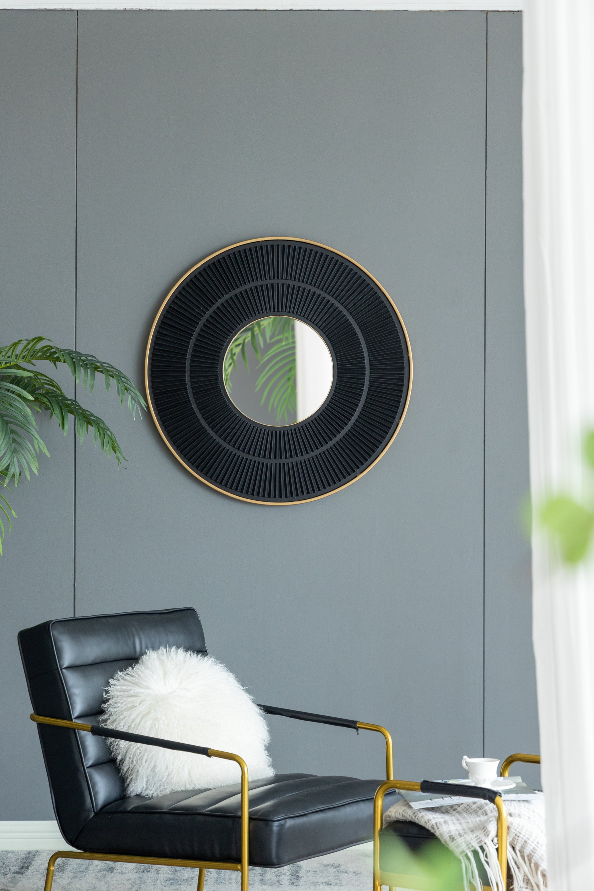 31.5X1X31.5" Round Carter Wooden Mirror With Gold Iron Frame Neutral Colorway Wall Decor For Live Space Golden Black Mdf Glass