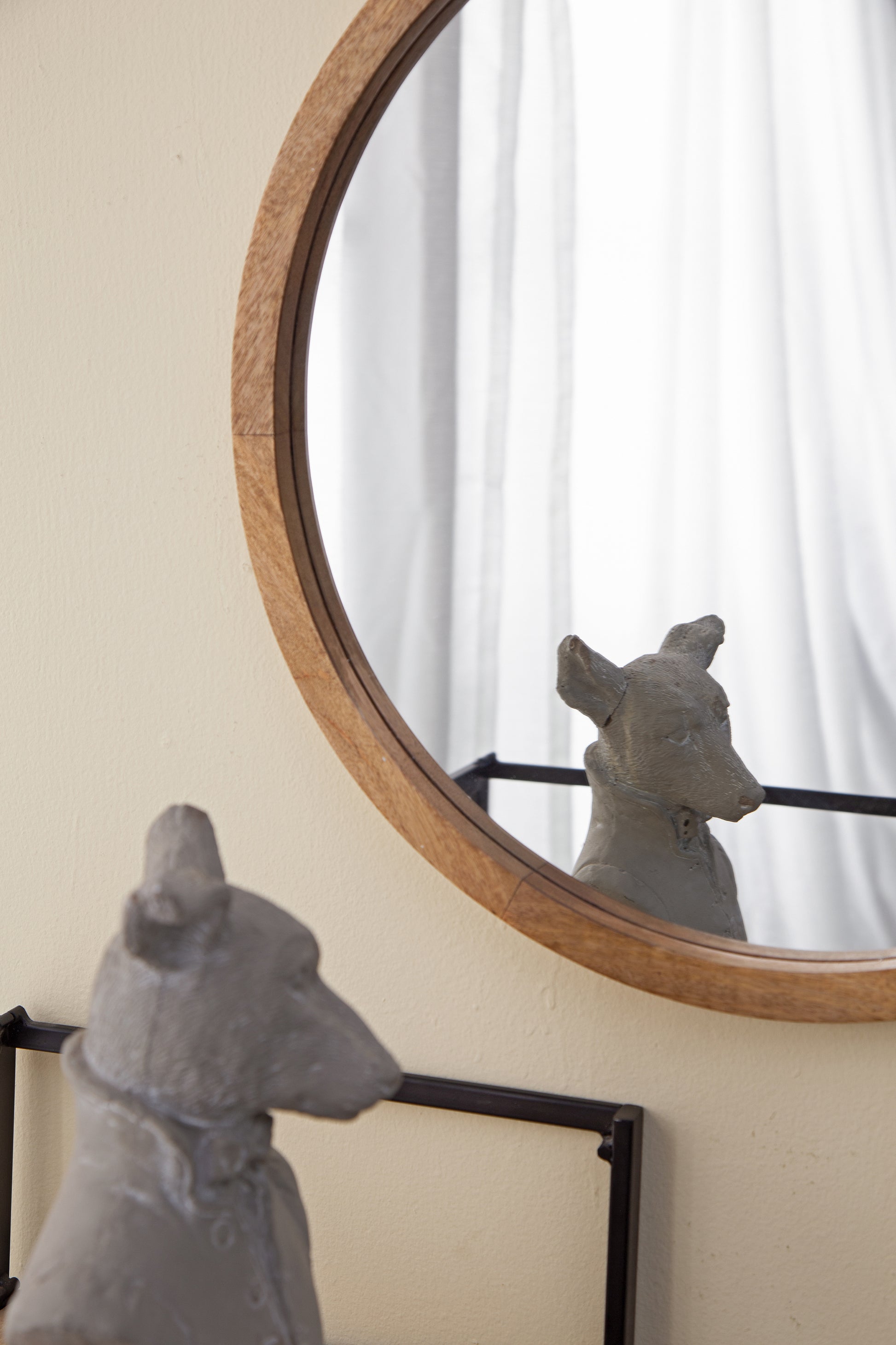 20" X 20" Circle Wall Mirror With Wooden Frame, Wall Mirror For Living Room, Dining Room, Foyer, Bathroom, Office Brown Wood Glass