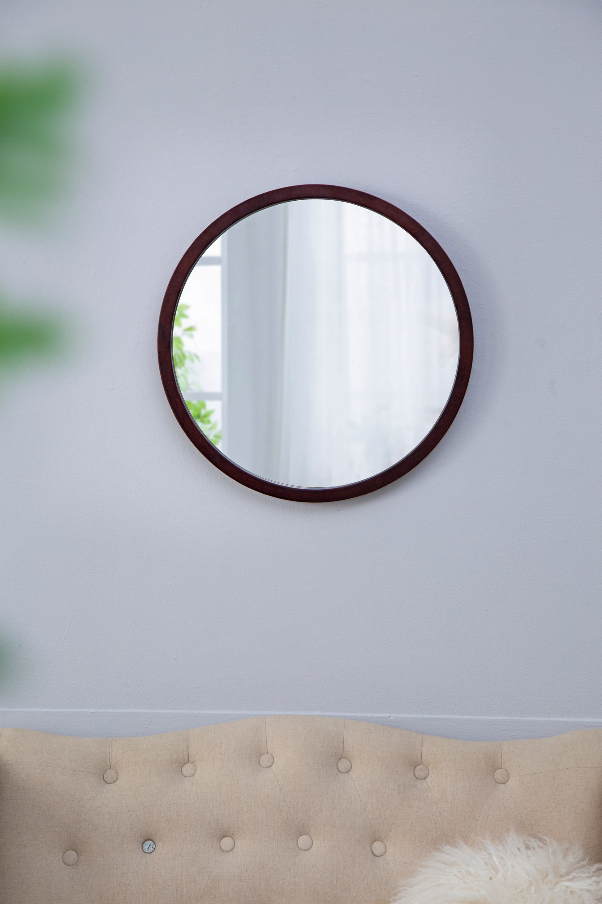 20" X 20" Circle Wall Mirror With Wooden Frame And Walnut Finish,Wall Mirror For Living Room Dining Room Brown Wood Glass