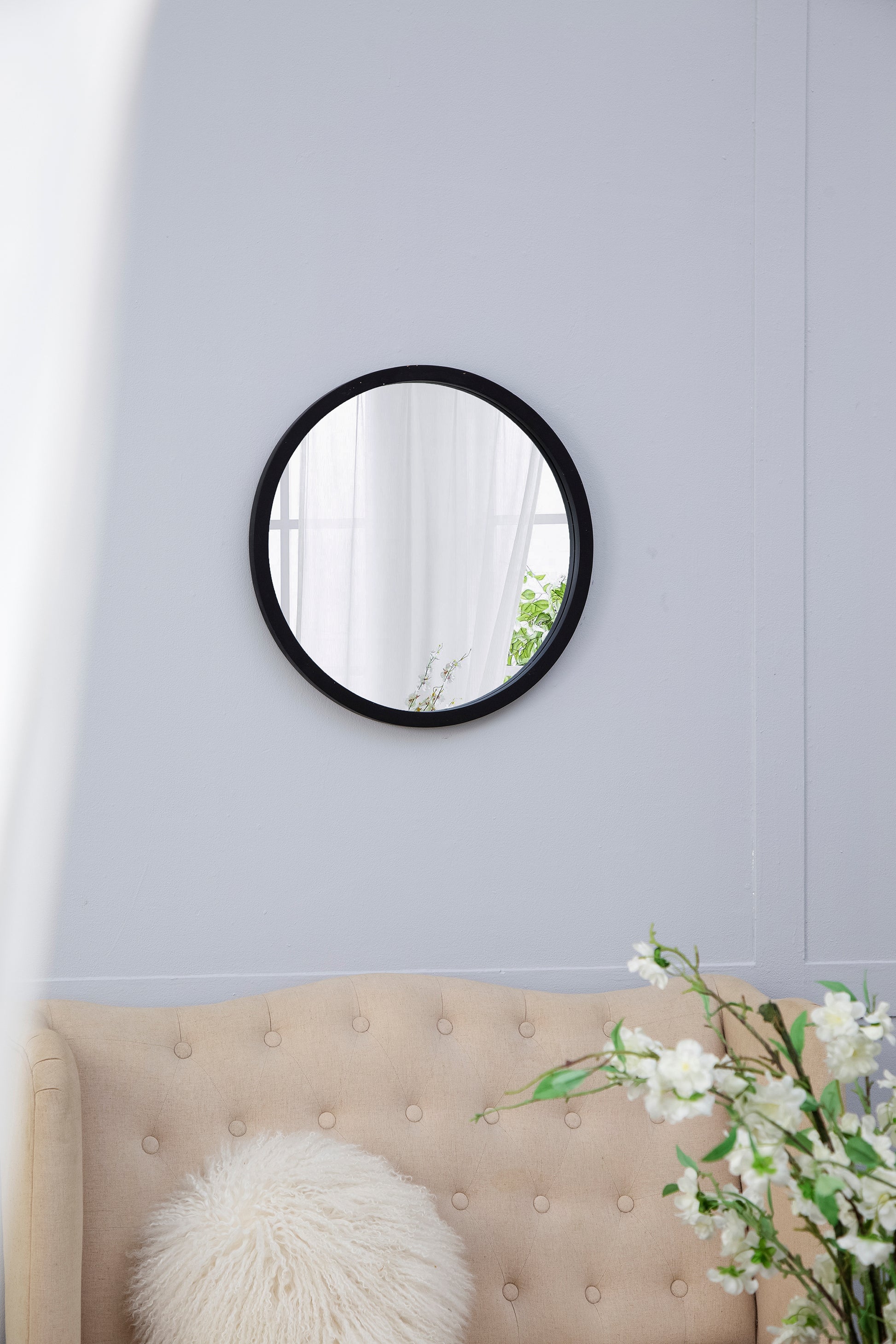 20" X 20" Circle Wall Mirror With Wooden Frame And Black Finish, Wall Mirror For Living Room, Dining Room, Foyer, Bathroom, Office Black Wood Glass