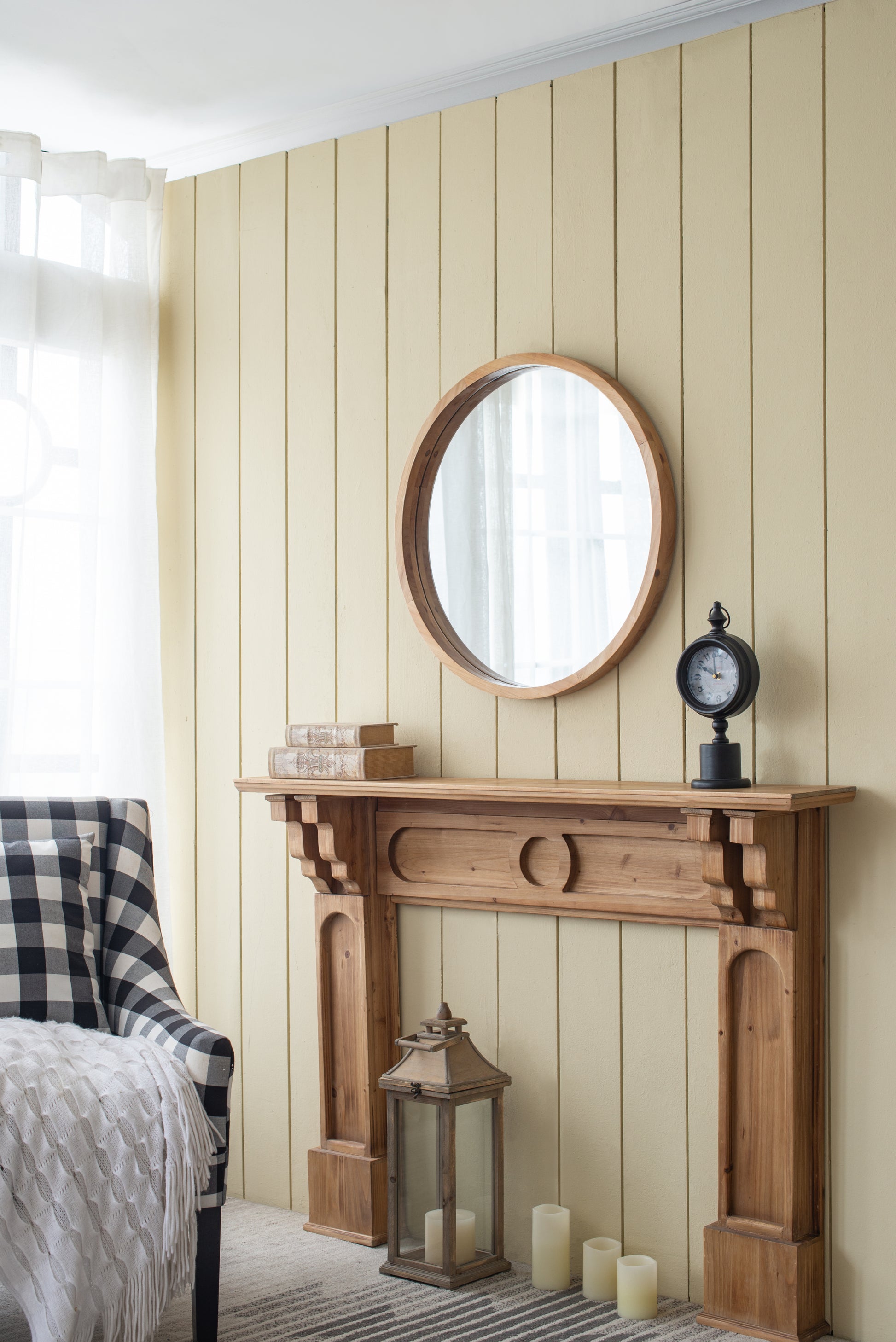 D28" Wood Round Mirror, Farmhouse Decor Style Circle Wall Mirror For Living Room Bathroom Entryway Brown Wood Glass