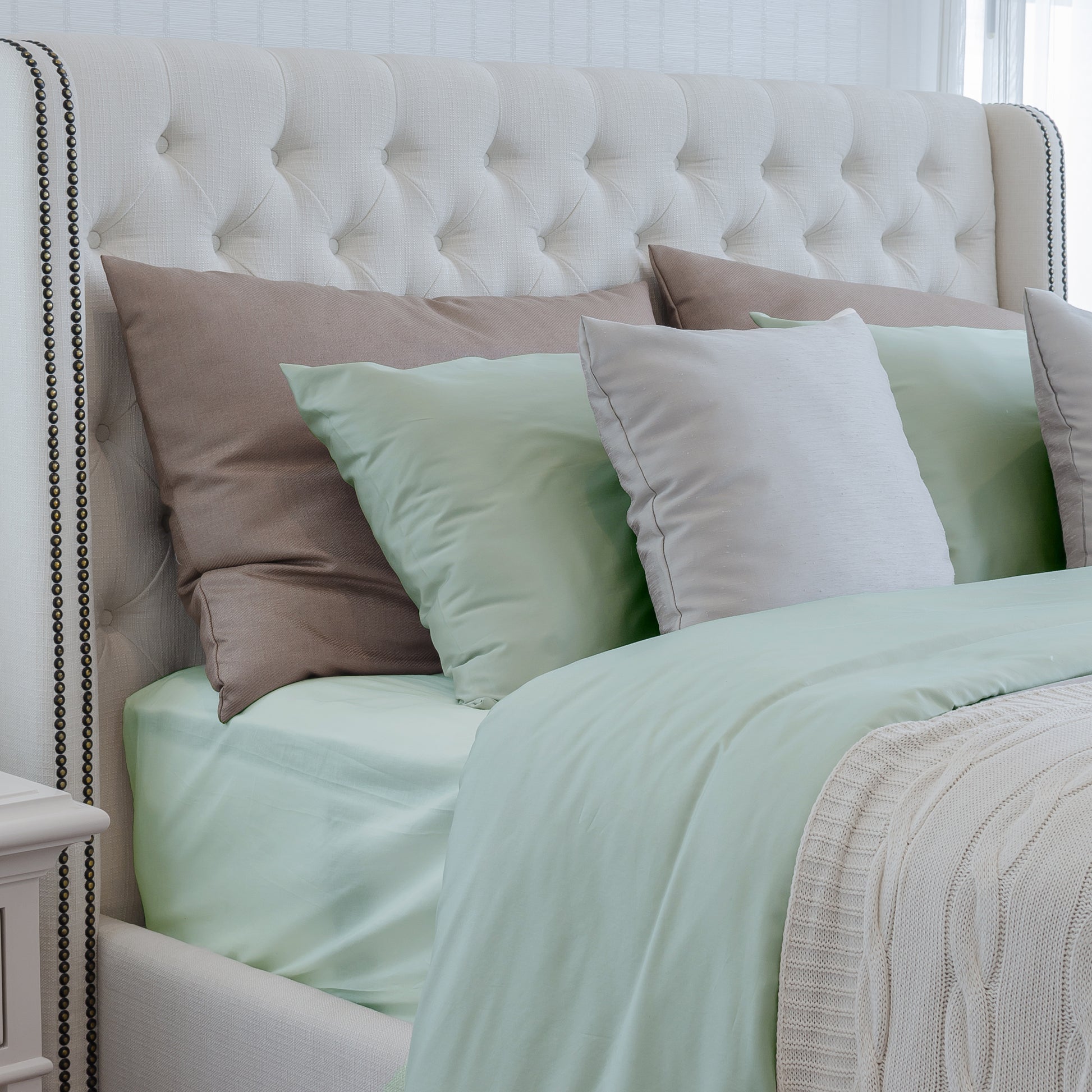 Luxuriously Soft 100% Viscose Derived From Bamboo 5 Piece Sheet Setoeko Tex Certified, Split King Seaglass Light Green Bamboo