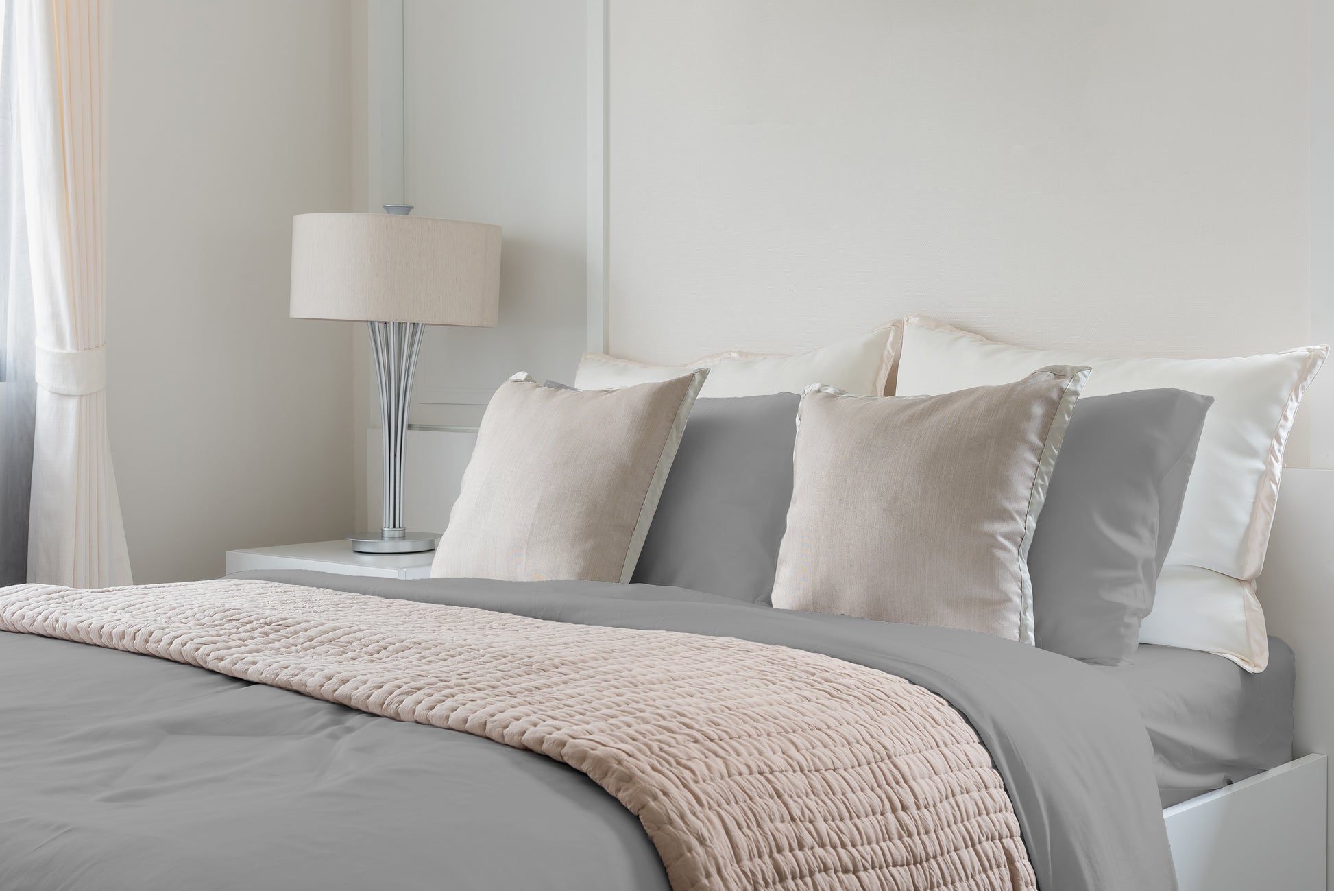 Premium 4 Piece Tencel Lyocell Sheet Set, Silky Soft 100% Tencel, Oeko Tex Certified, Queen Gray Gray Eucalyptus