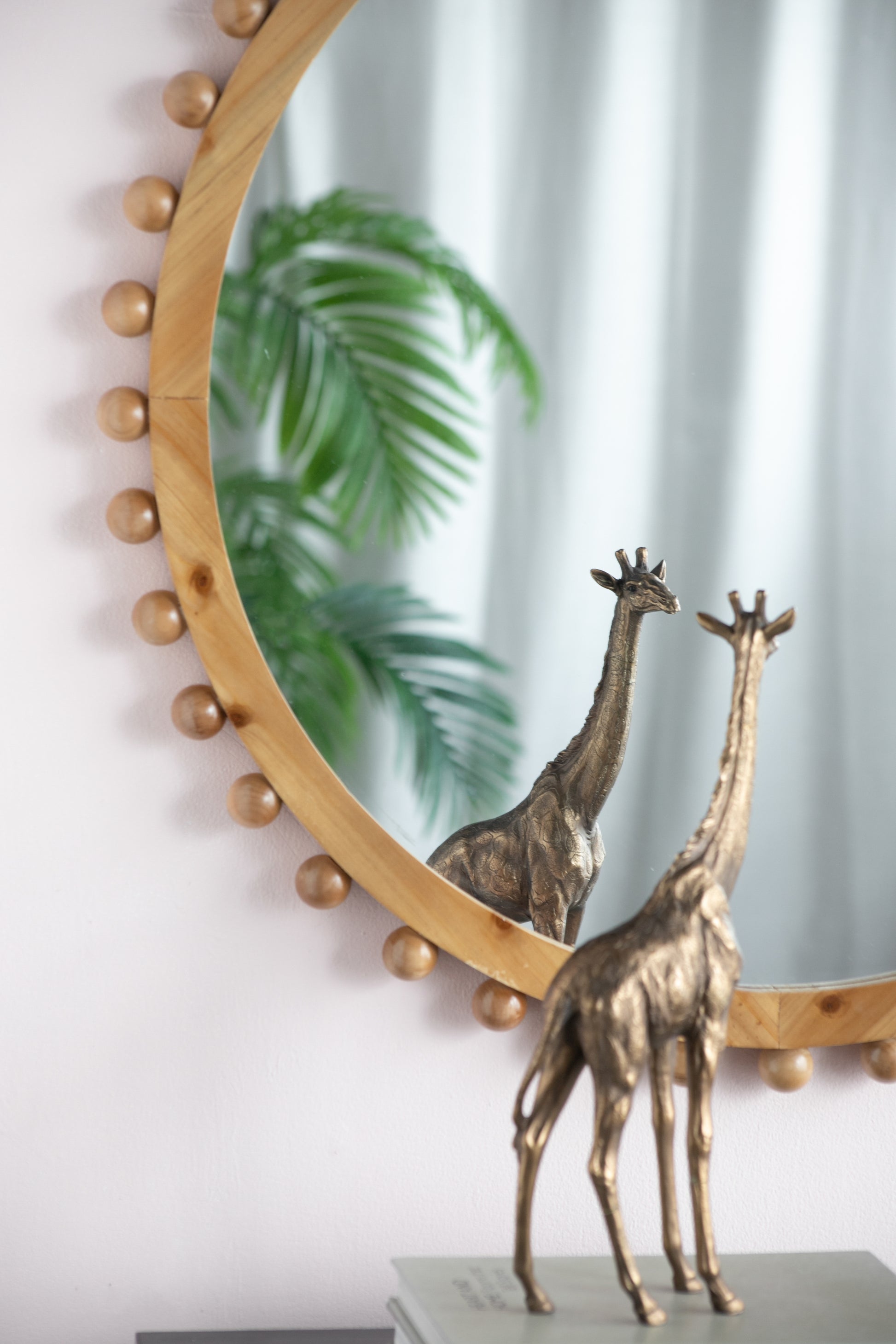 D34" Wood Round Mirror With Beaded Frame, Circle Wall Mirror For Living Room Bedroom Entryway Brown Wood Glass