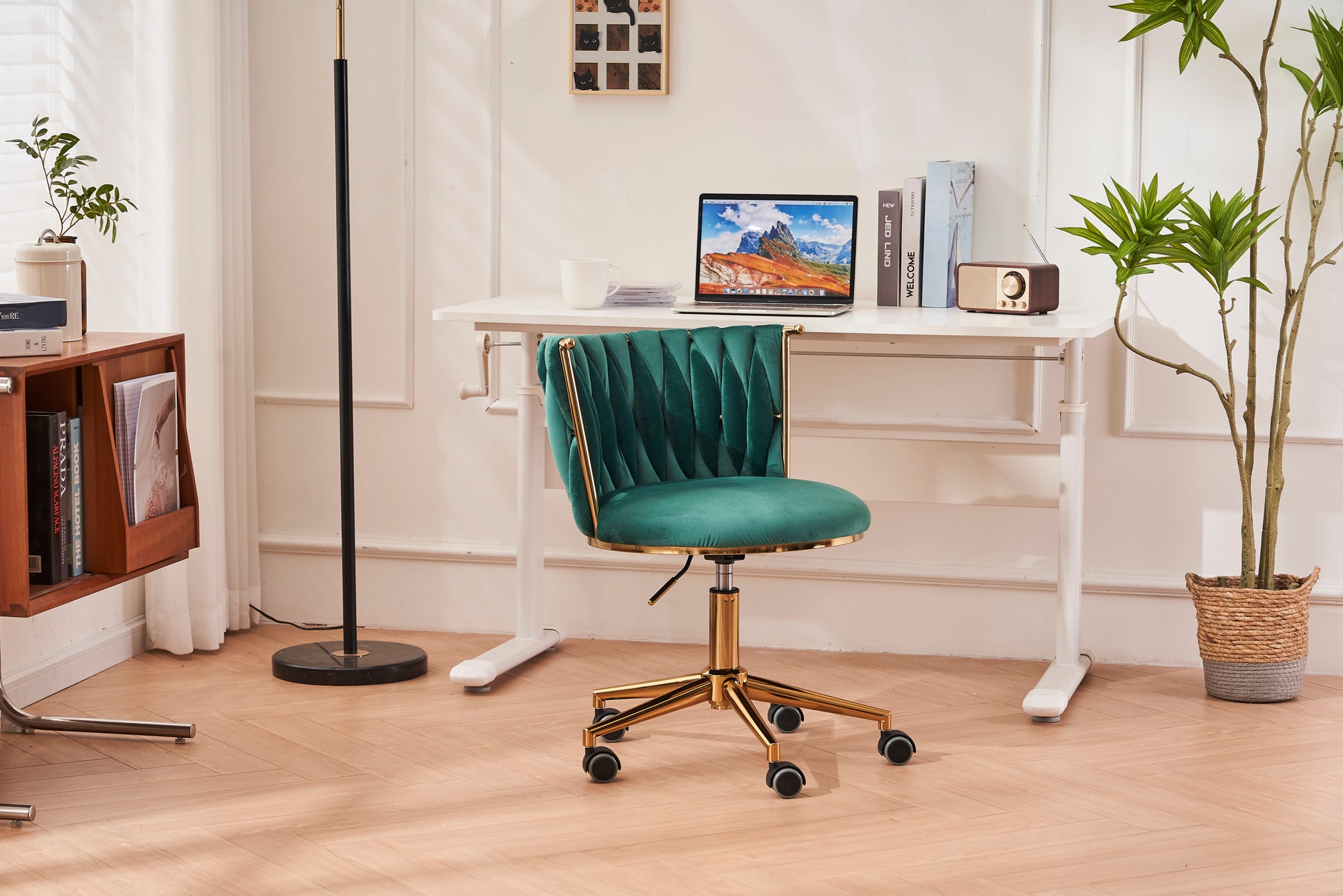 Office Desk Chair, Upholstered Home Office Desk Chairs With Adjustable Swivel Wheels, Ergonomic Office Chair For Living Room, Bedroom, Office, Vanity Study Emerald Emerald Office Modern Foam Velvet