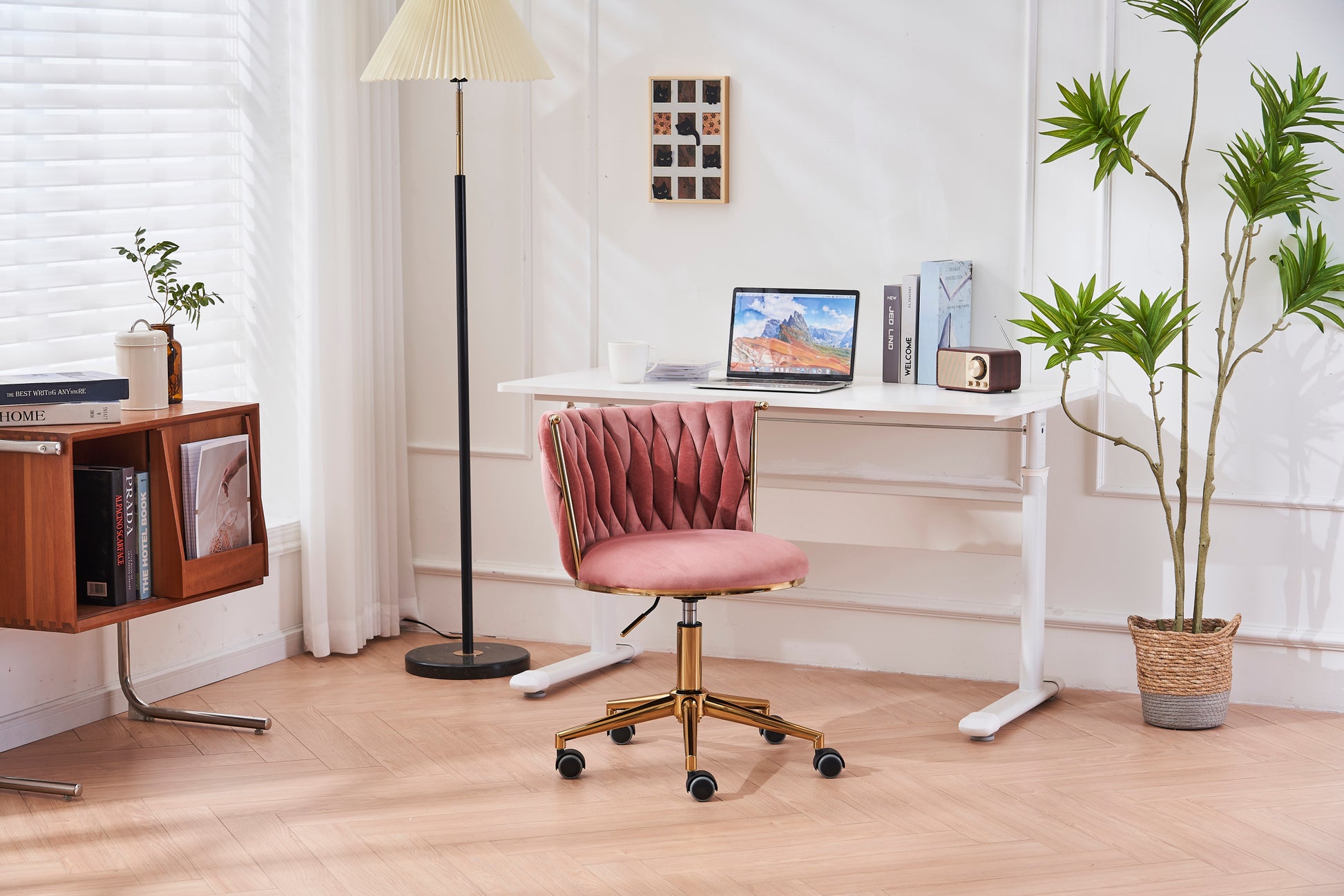 Office Desk Chair, Upholstered Home Office Desk Chairs With Adjustable Swivel Wheels, Ergonomic Office Chair For Living Room, Bedroom, Office, Vanity Study Pink Pink Office Modern Foam Velvet