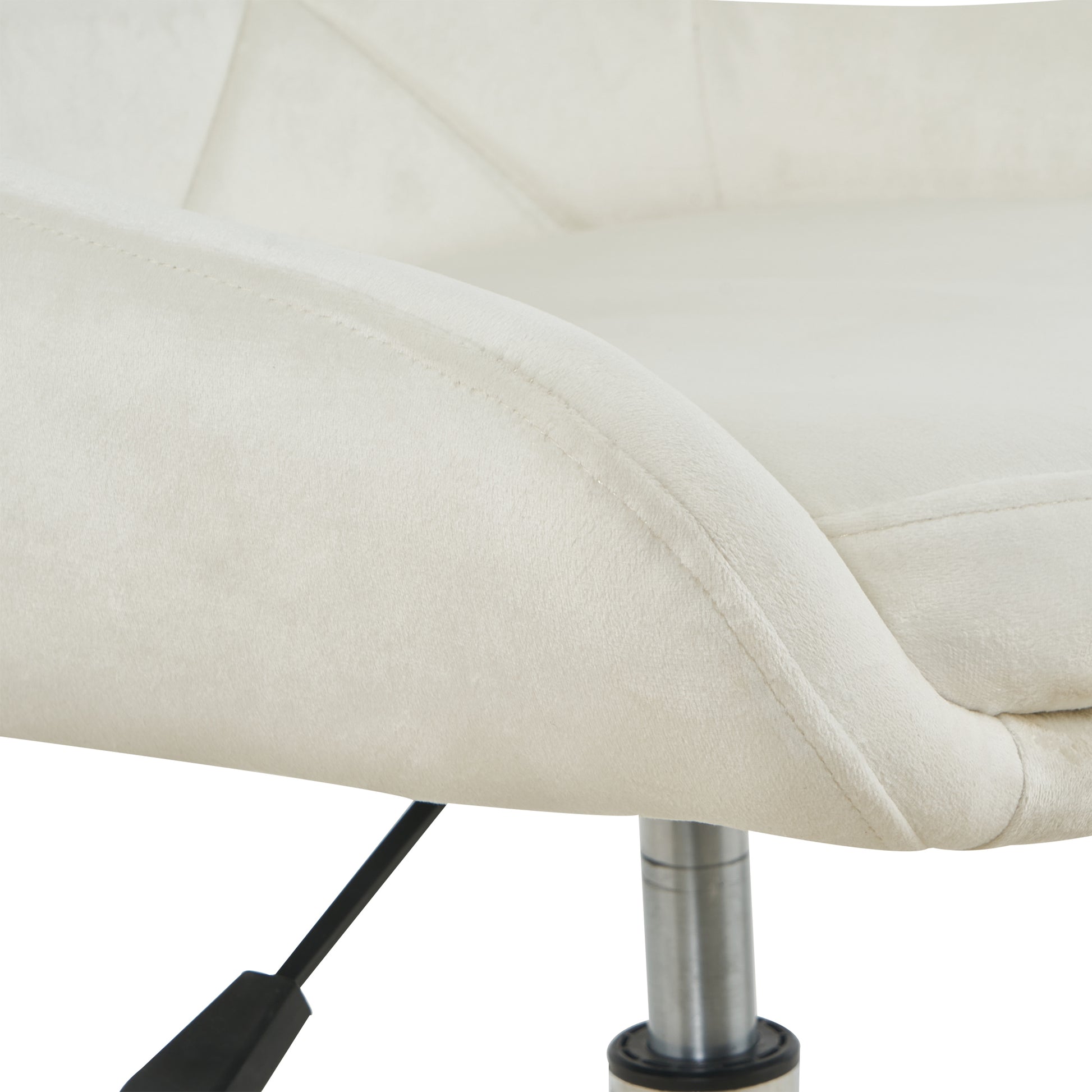 Modern Velvet Fabric With Chrome Legs Living Room Furniture Dining Chair, Soft And Comfortable, Lift Adjustment, Free Movement Convenient, Space Saving. Set Of 1 Beige Foam Metal