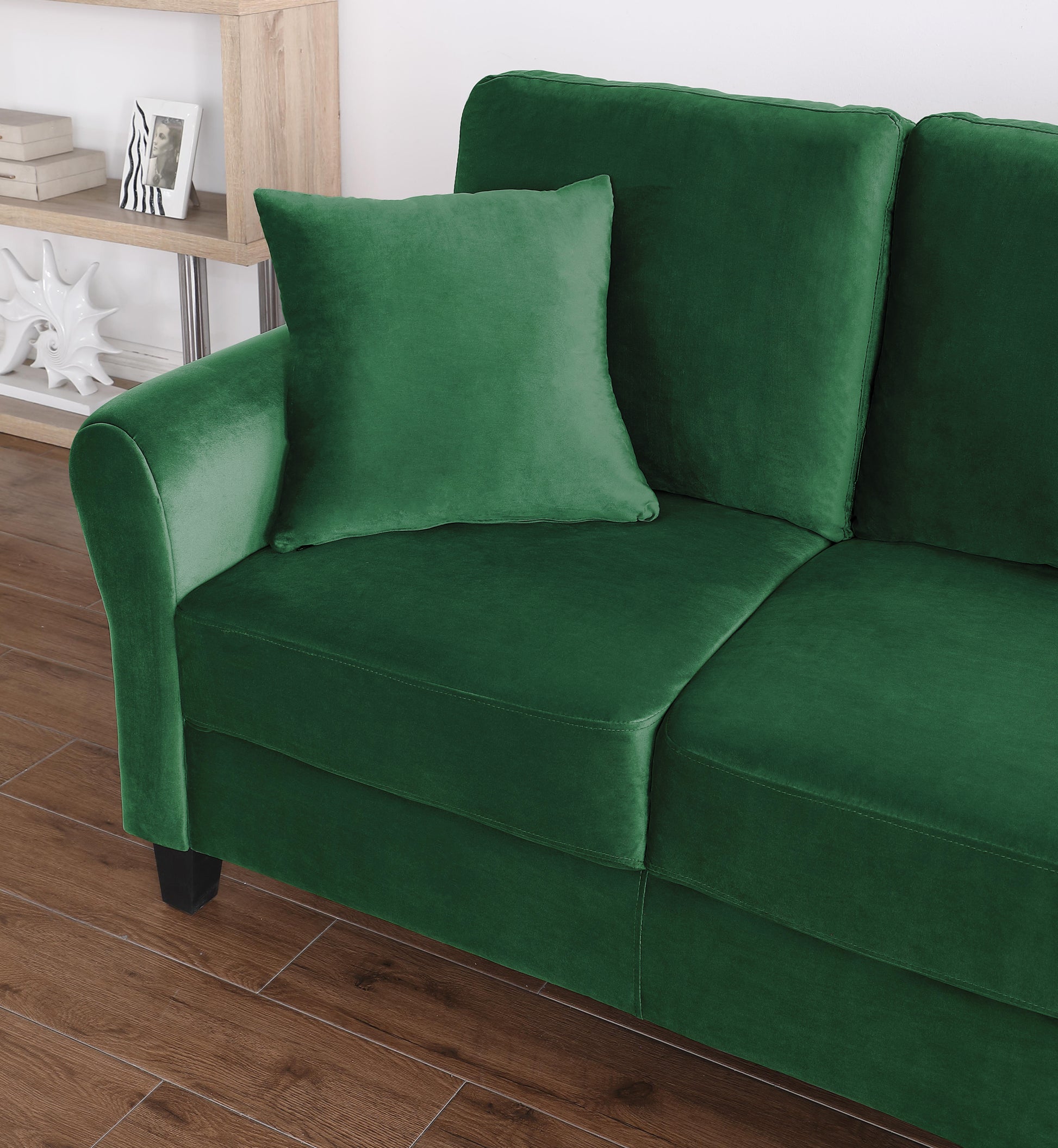 Video Modern Velvet Couch With 2 Pillow, 78 Inch Width Living Room Furniture, 3 Seater Sofa With Plastic Legs Green Velvet