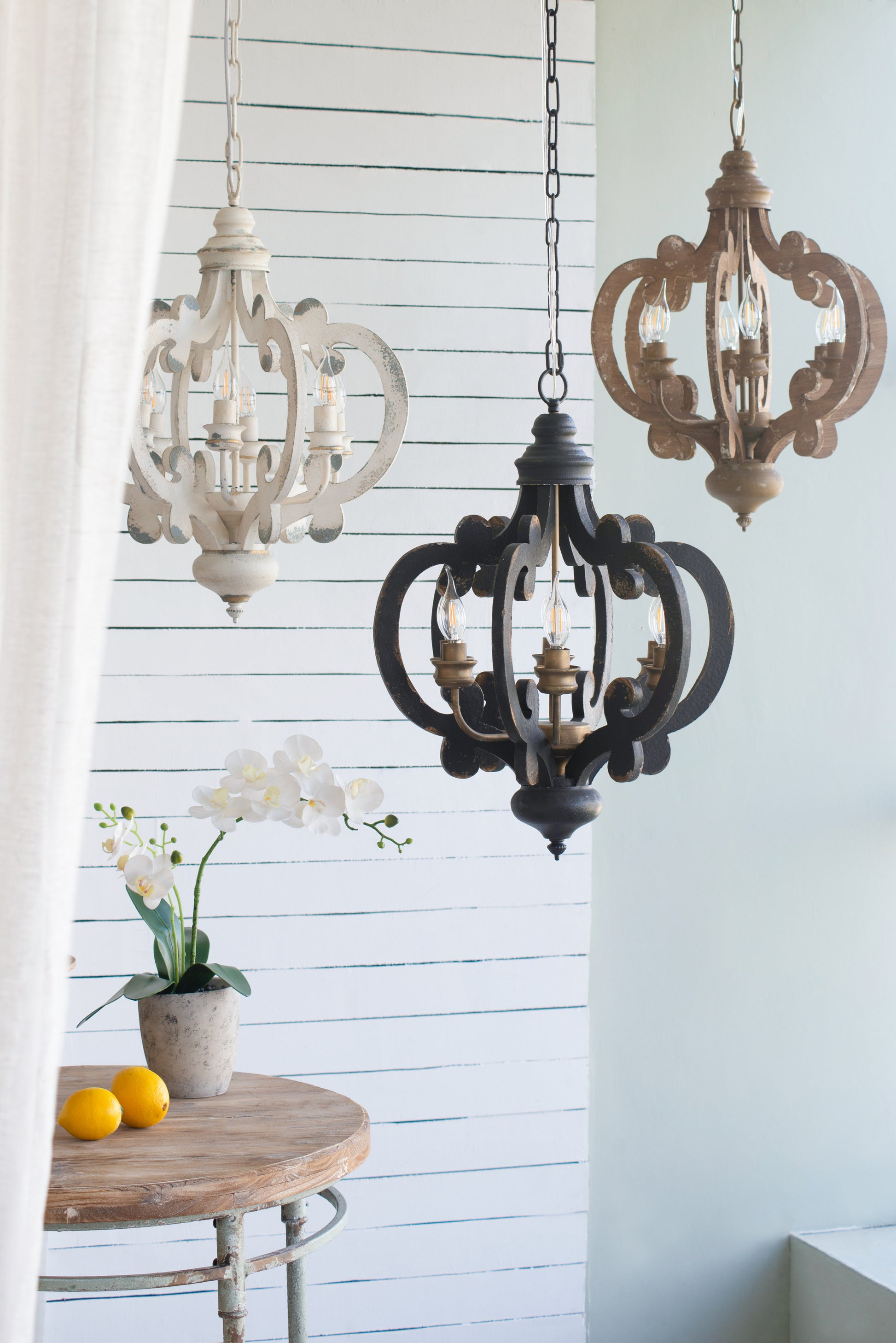 French Country Wood Chandelier, 6 Light Farmhouse Pendant Light Fixture With 28" Adjustable Chain For Kitchen Foyer Hallway, Bulb Not Included Black Mdf Metal