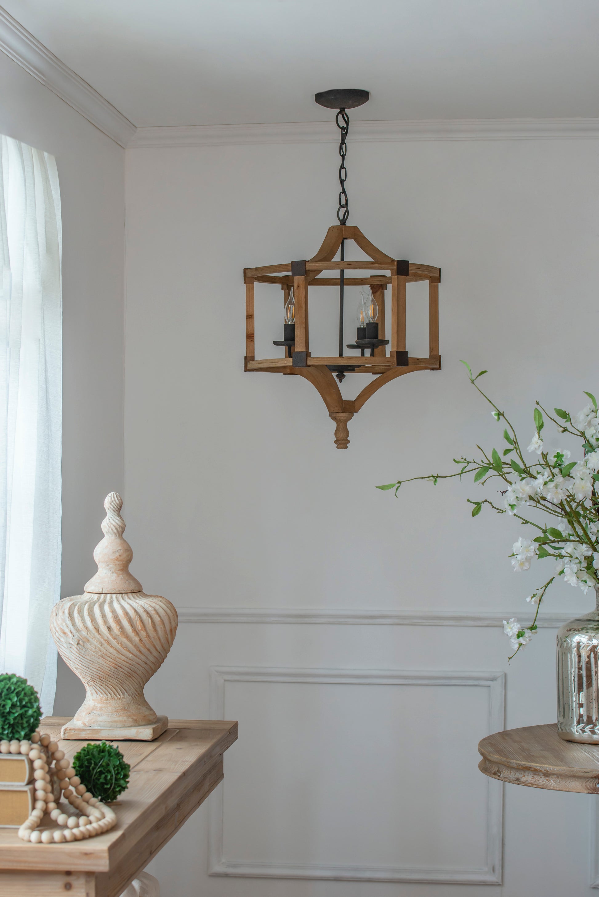 3 Light Wood Drum Chandelier, Hanging Light Fixture With Adjustable Chain For Kitchen Dining Room Foyer Entryway, Bulb Not Included Brown Wood