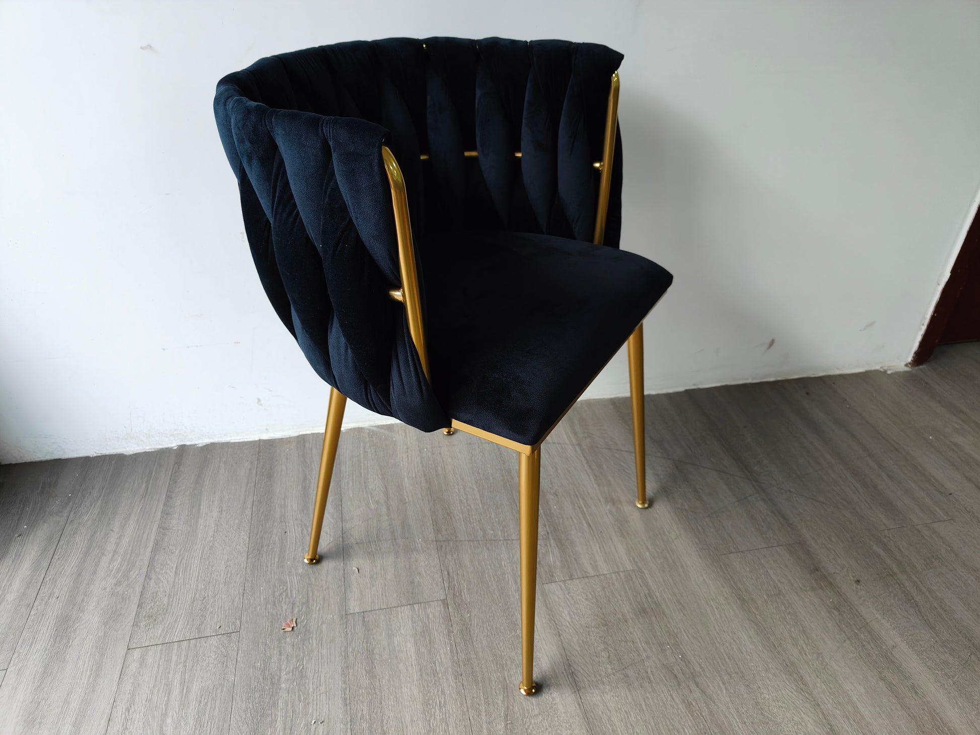 Modern Velvet Dining Chairs Set Of 2, Upholstered Woven Dining Chair With Golden Metal Legs, Upholstered Dining Chairs For Dining Room, Kitchen, Vanity, Living Room Black Foam Velvet