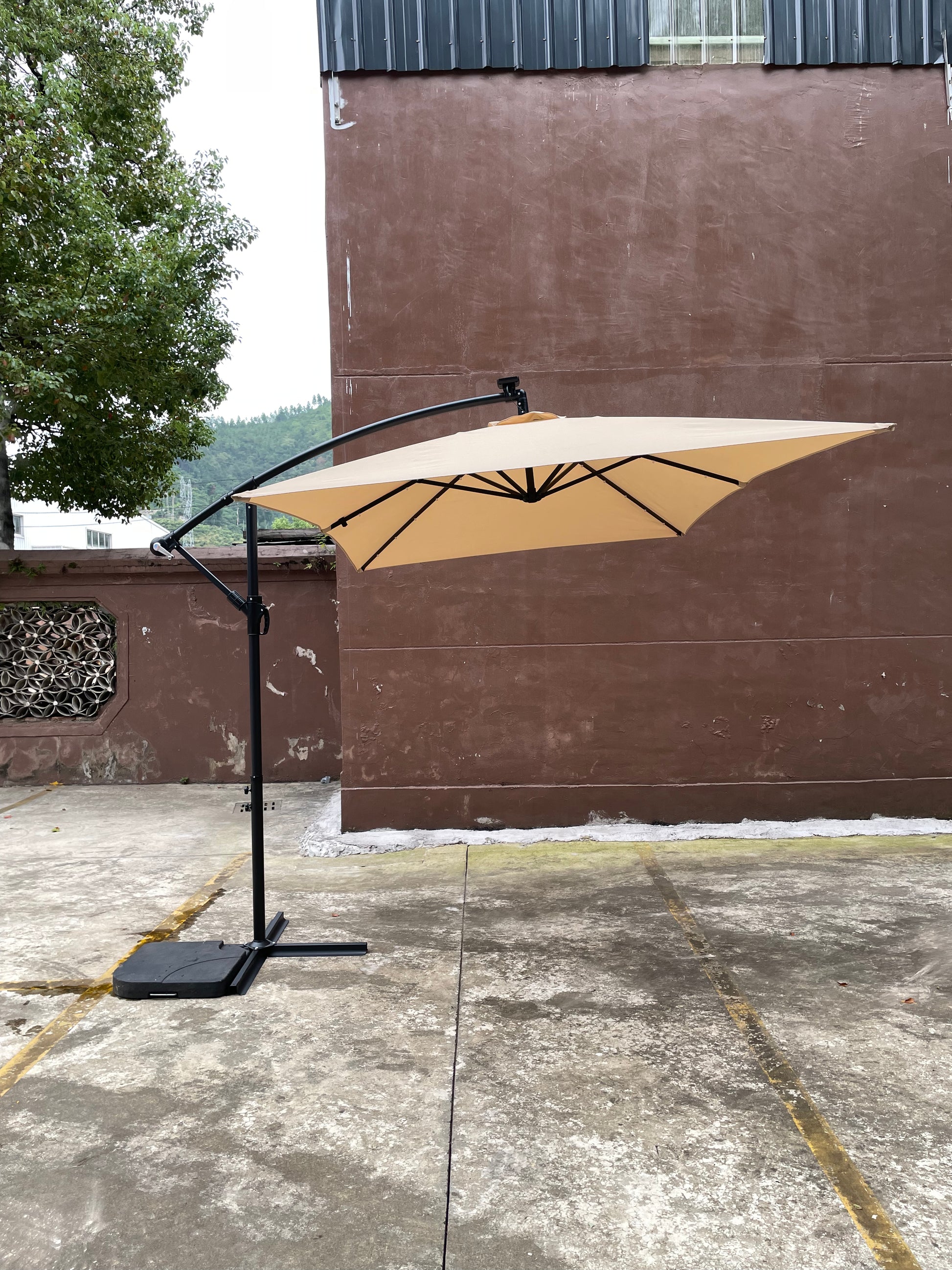 Rectangle 2X3M Outdoor Patio Umbrella Solar Powered Led Lighted Sun Shade Market Waterproof 6 Ribs Umbrella With Crank And Cross Base For Garden Deck Backyard Pool Shade Outside Deck Swimming Pool