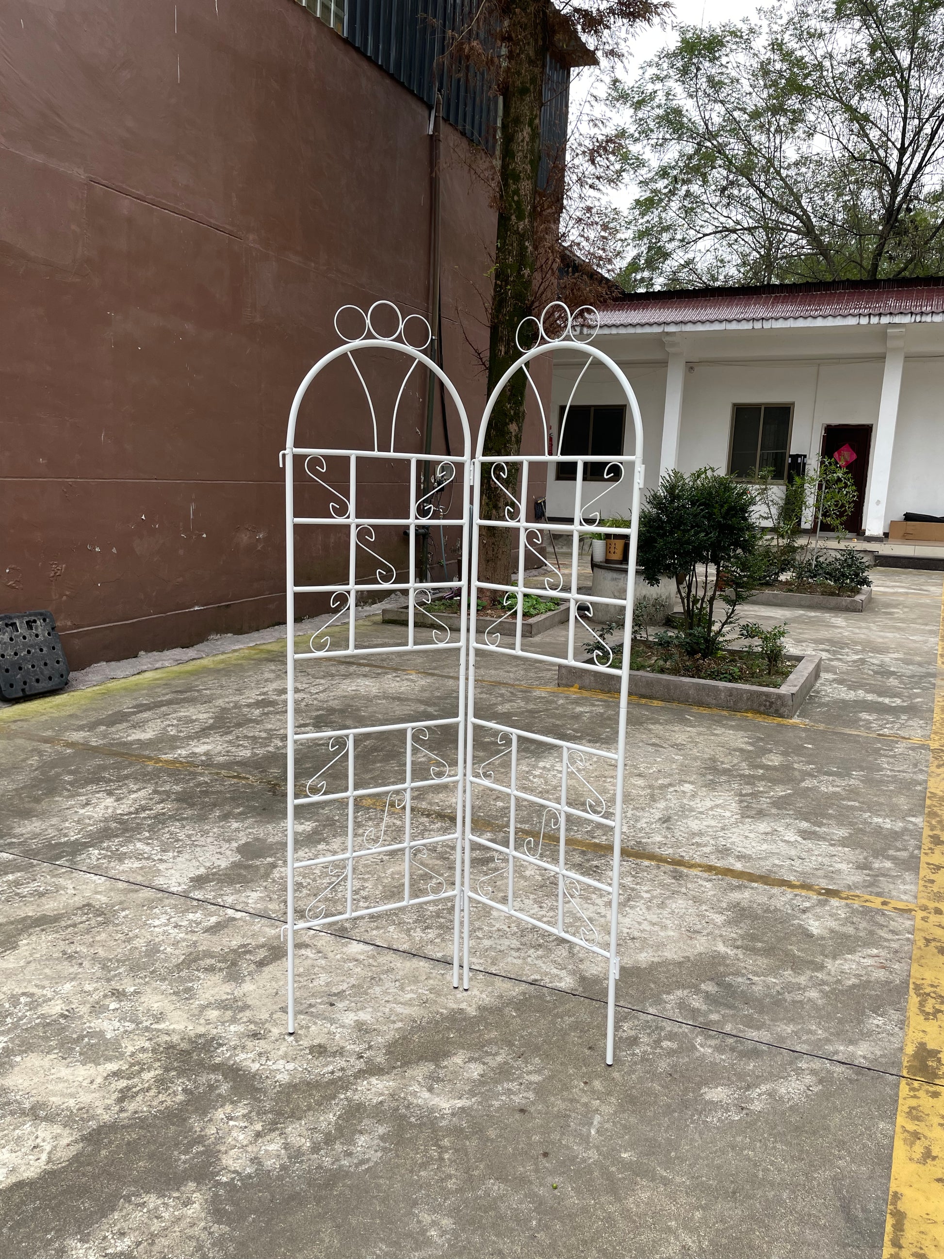 1Set 2Pcs Metal Garden Trellis For Climbing Plants Outdoor Rustproof Plant Support Ceramic Whiteware Cream White Iron