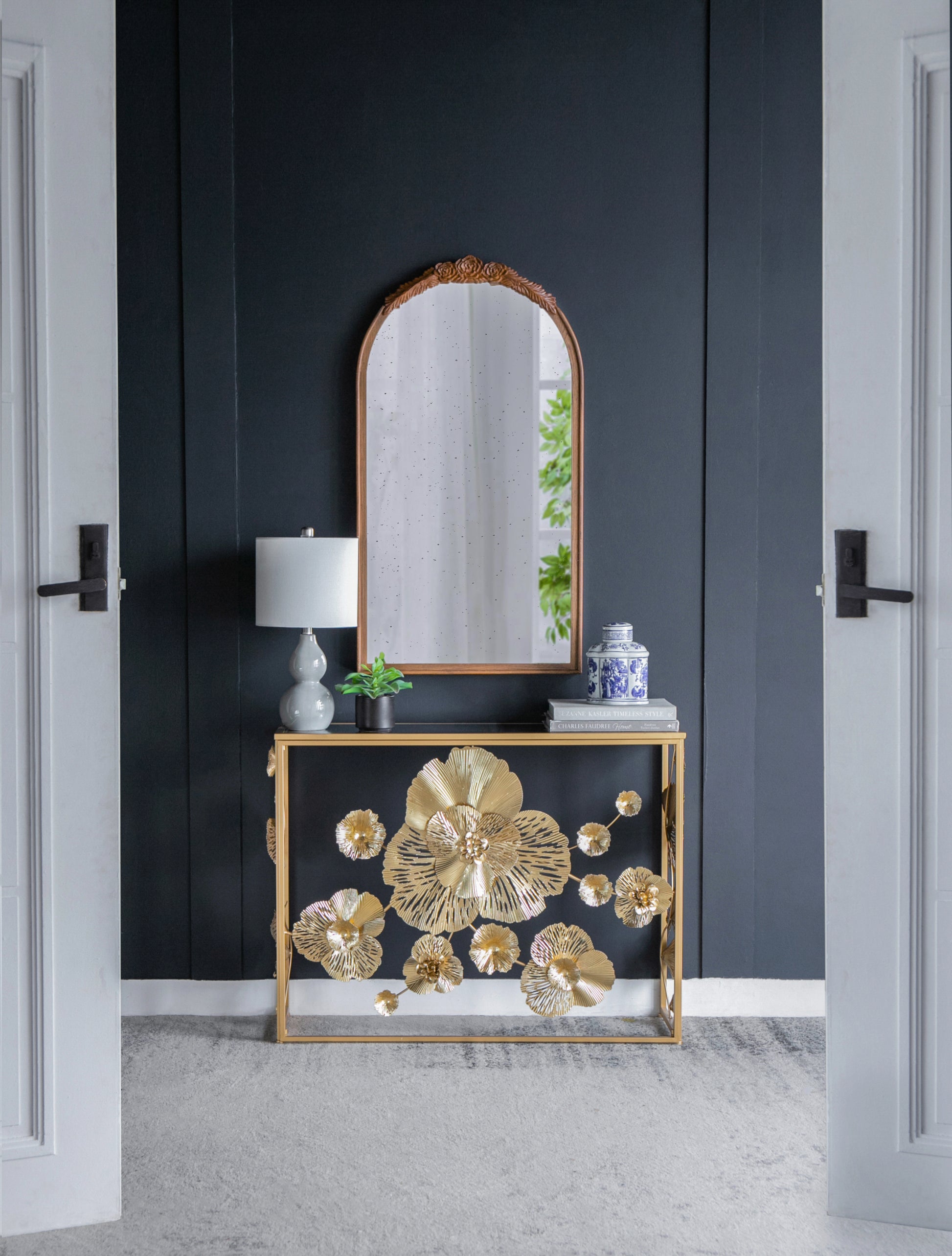 39.5" X 12" X 30.5" Gold Console Table With Mirrored Glass Top, Modern Entryway Table For Living Room Foyer Entryway Gold Iron