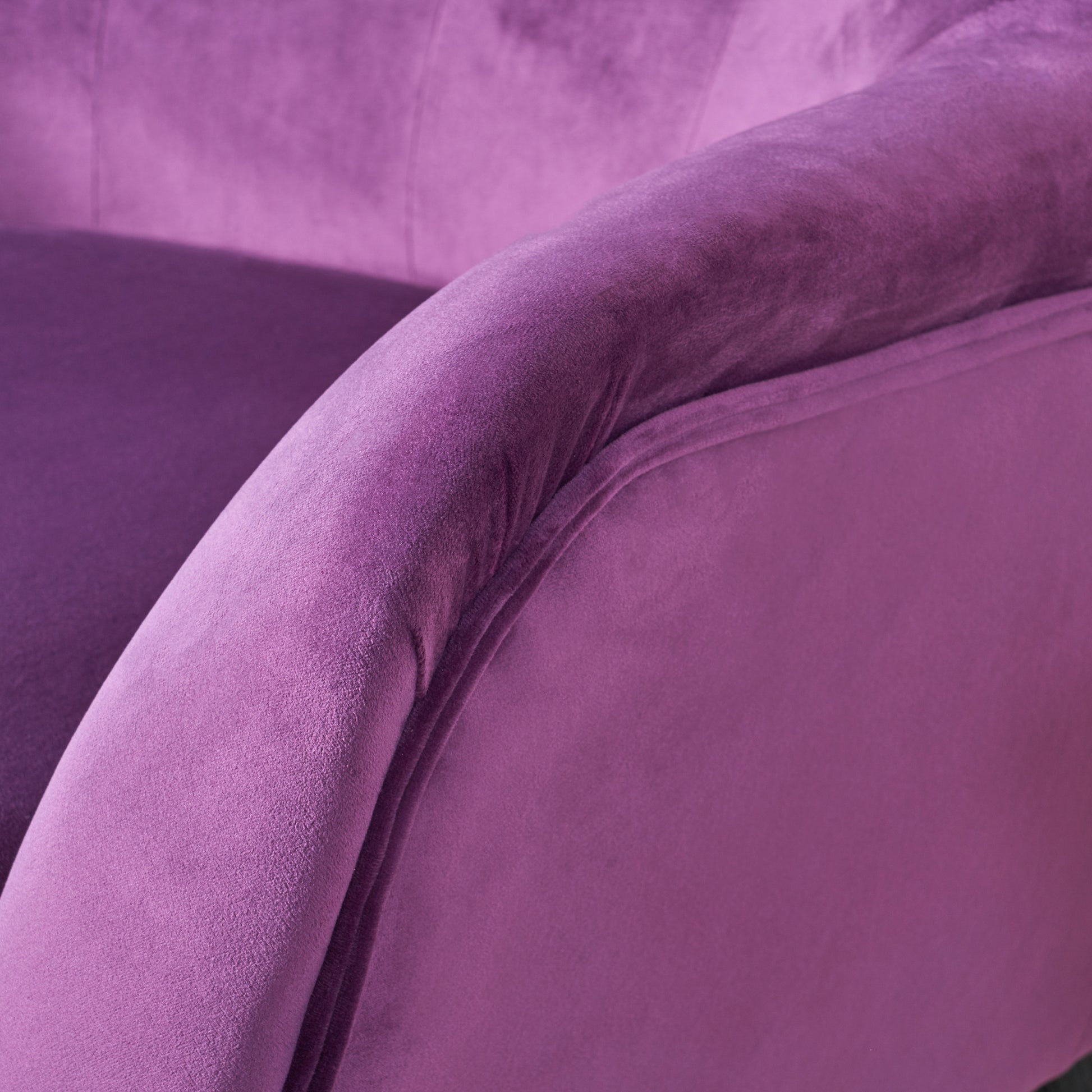 Arm Chair Fuchsia Velvet