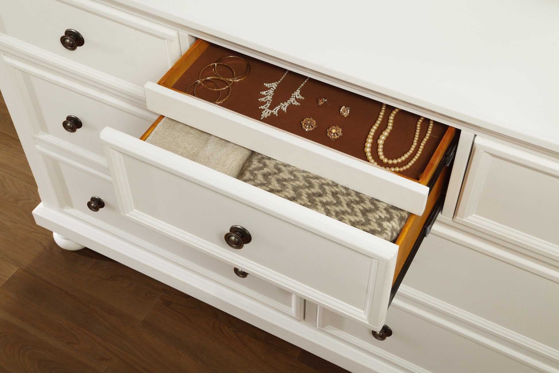 Transitional White Finish Dresser Of 7 Drawers Jewelry Tray Traditional Design Bedroom Wooden Furniture White Bedroom Traditional,Transitional Wood