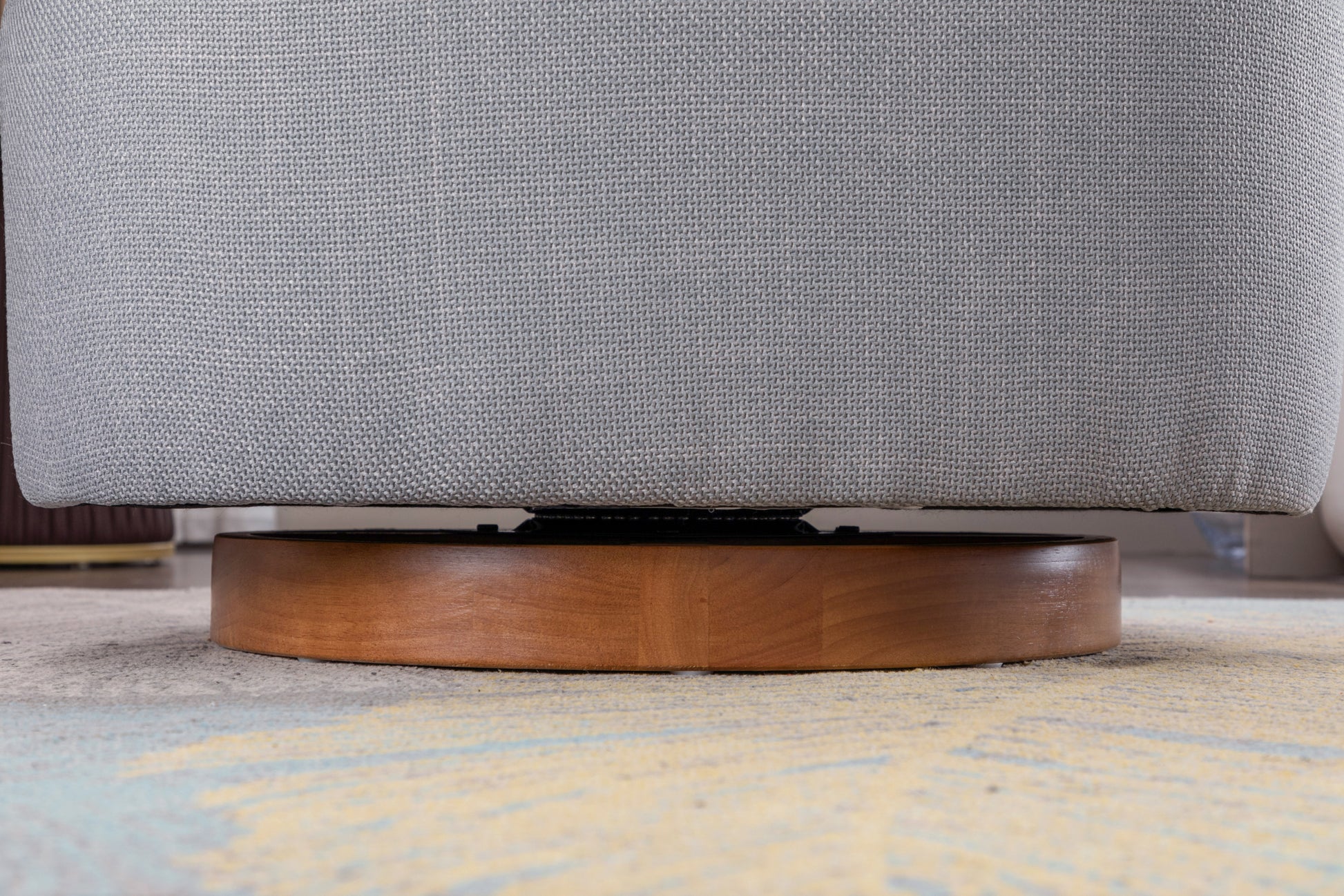 035 Linen Fabric Swivel Accent Chair With Soild Wood Round Brown Base Leg,Light Blue Light Blue Brown Primary Living Space Modern Eucalyptus Foam Linen