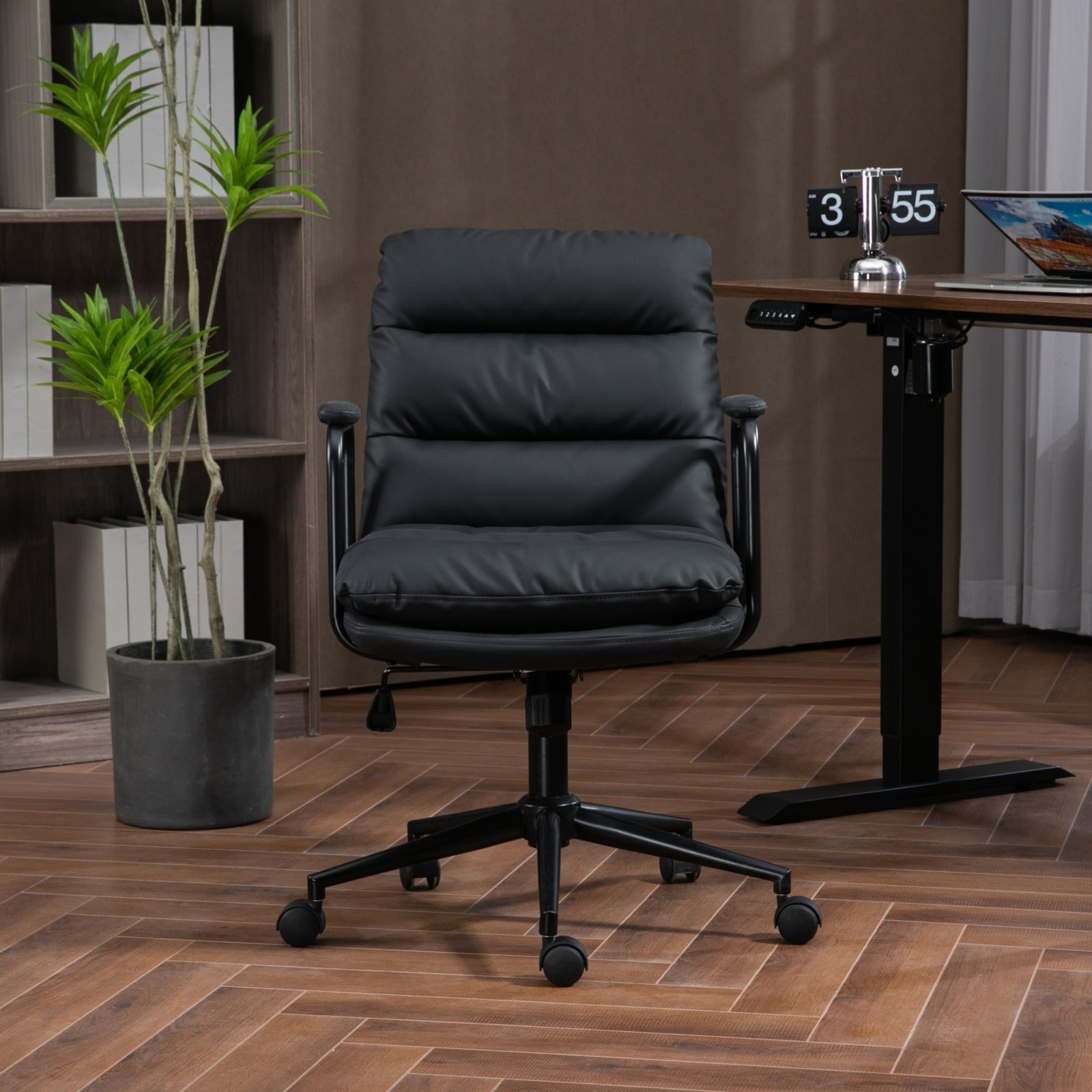 Office Chair,Mid Back Home Office Desk Task Chair With Wheels And Arms Ergonomic Pu Leather Computer Rolling Swivel Chair With Padded Armrest,The Back Of The Chair Can Recline 40 Black Black Office American Design Foam Pu