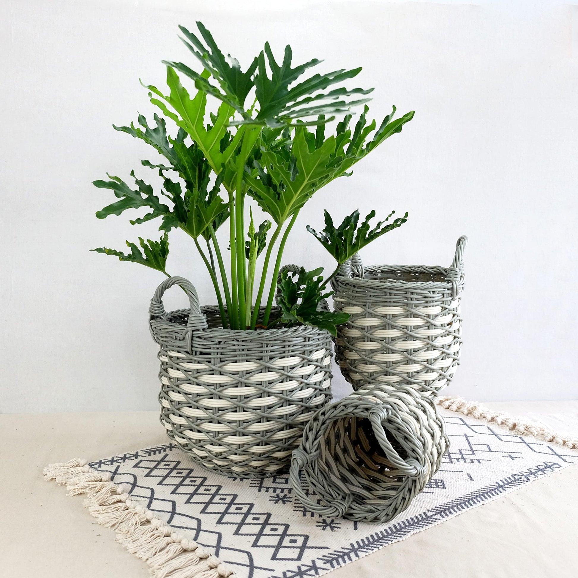 3 Pack Stackable Hand Woven Wicker Storage And Laundry Basket With Handles Gray Beige Plastic