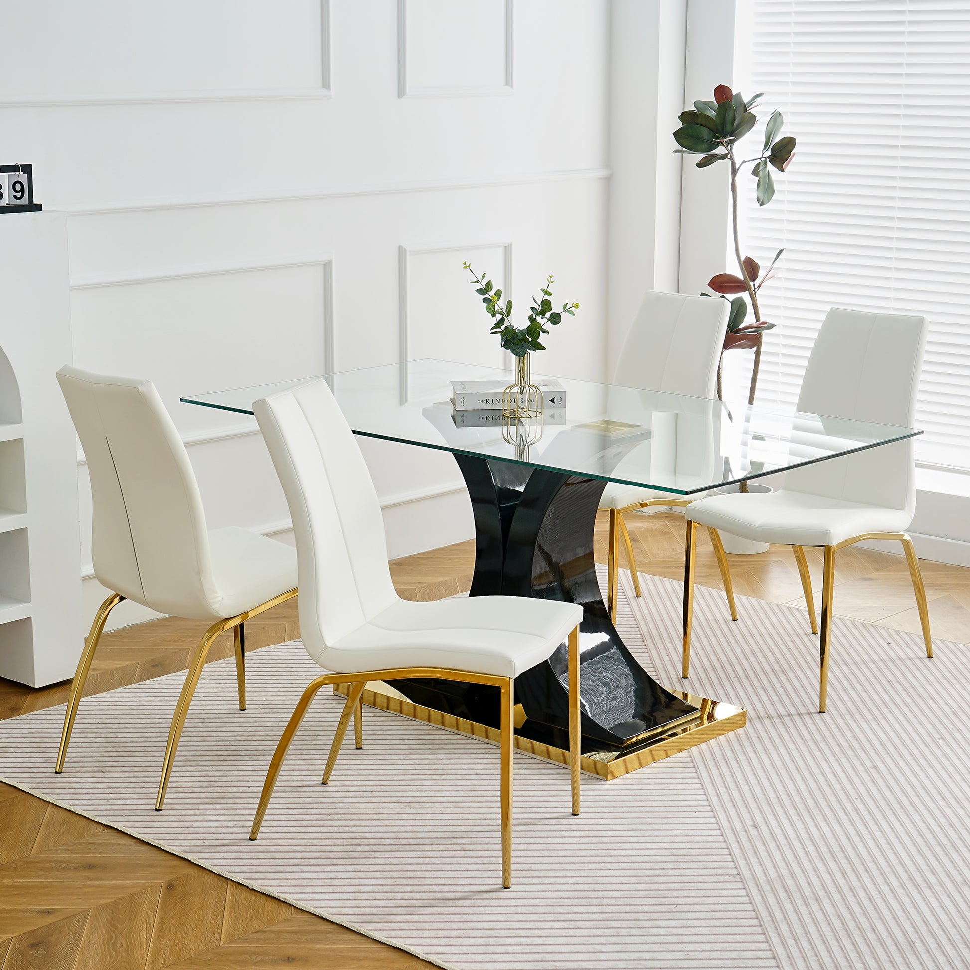Modern Style Glass Table, Elegant Transparent Design, Durable Support Base, Solid, Selected Materials Made Of Furniture Display Fashion, Suitable For The Living Room Set Of 1 Black Gold Tempered Glass