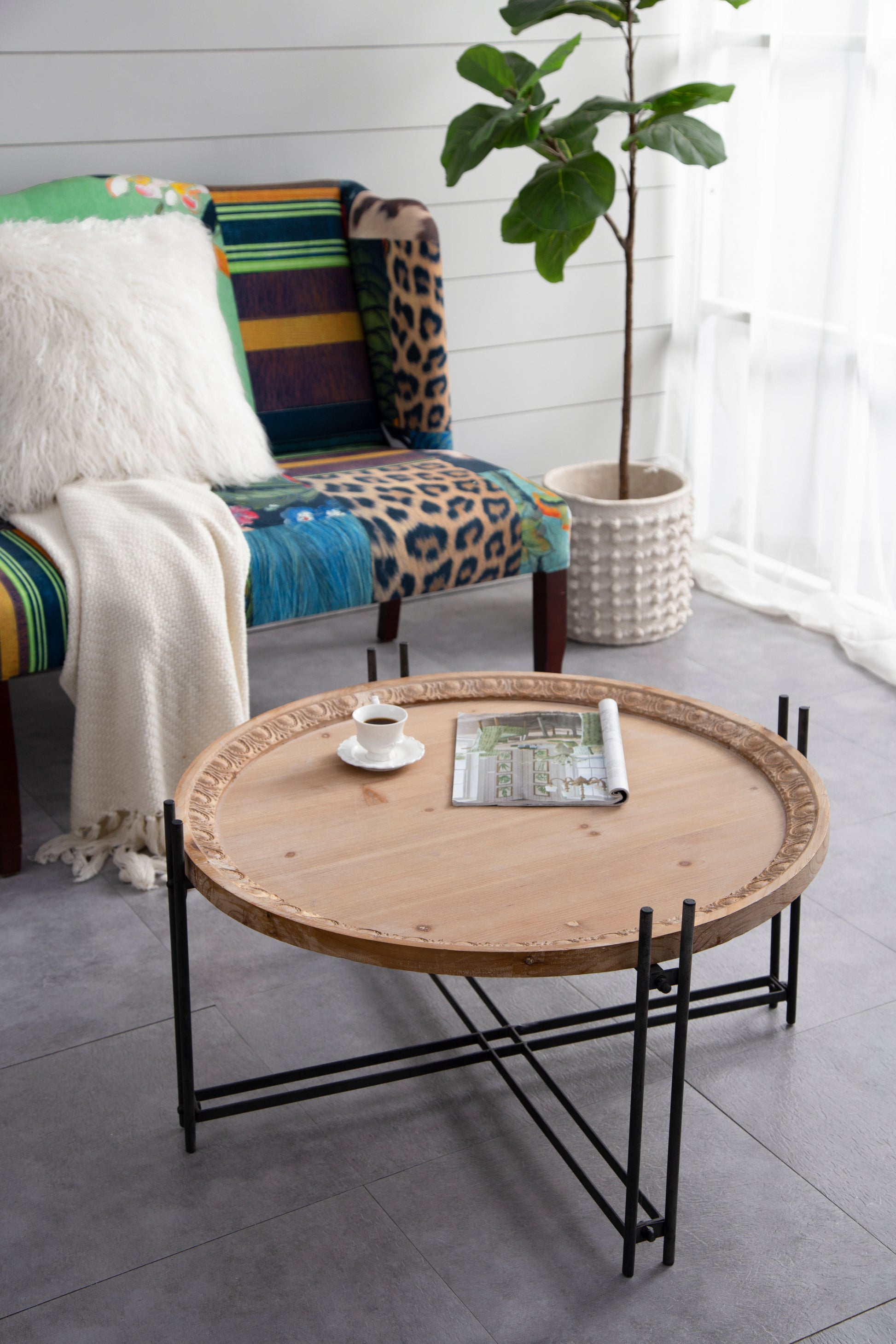 D32" X 18" Farmhouse Round Wooden Round Coffee Table With Metal Legs Black Brown Wood Metal