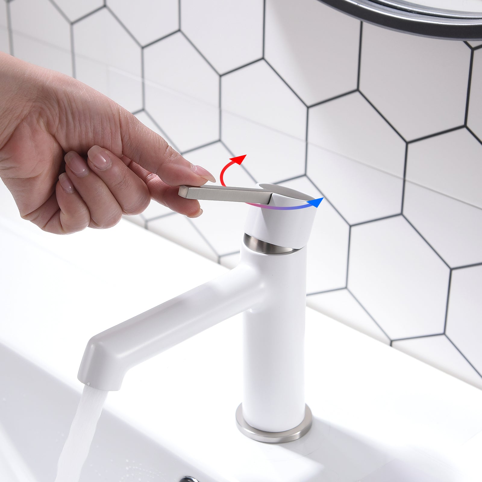 White Bathroom Faucet For Sink 1 Hole, Bathroom Sink Faucet Single Handle, Modern Bathroom Basin Faucet Bathroom Knob Handles Geometric One White Side Sprayer Deck Mounted Cartridge Valve Single Hole Faucets Chrome Contemporary 1 Hole Faucets Ceramic