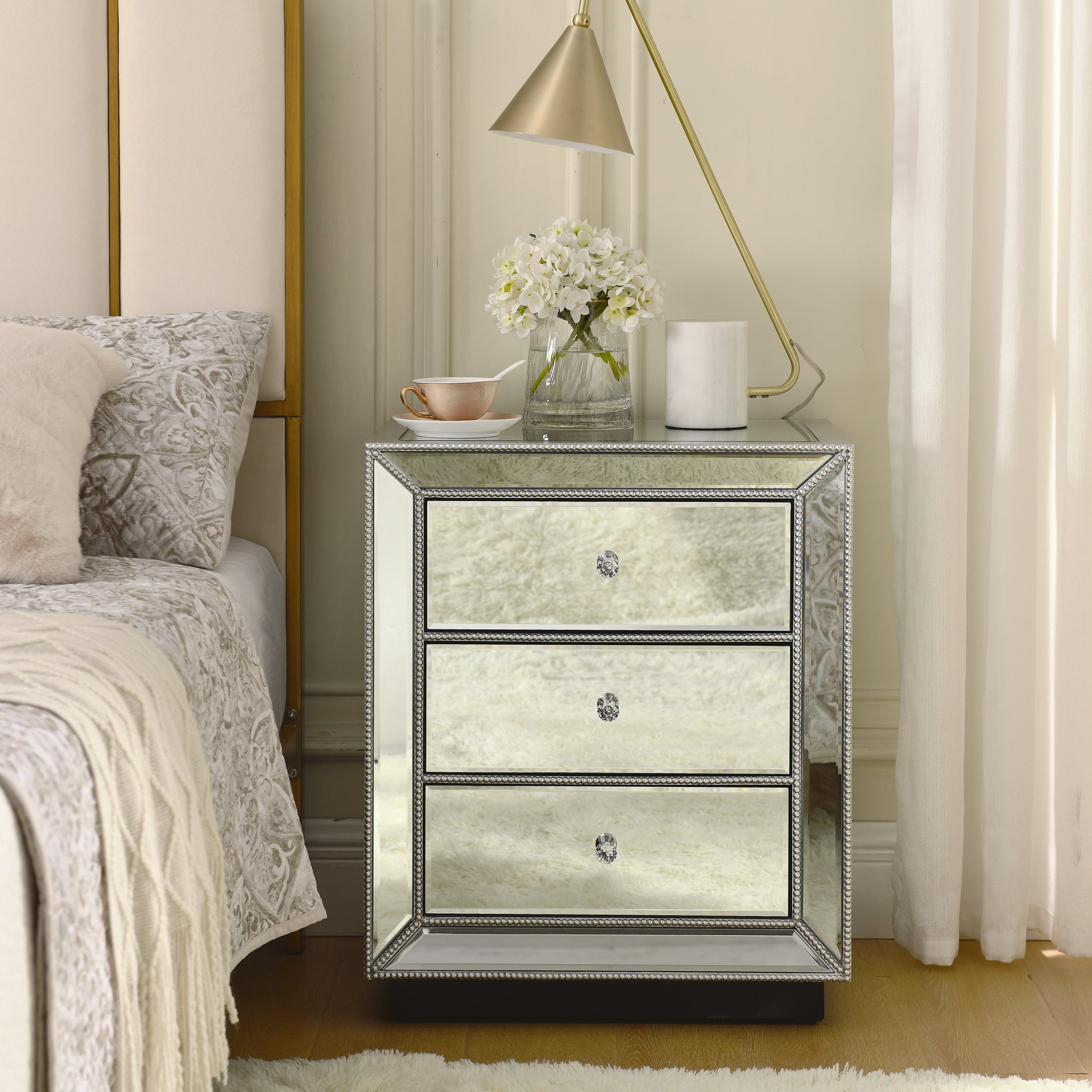 W 22"X D 16 ' X 26.8" Flash Silver Mirror Three Drawer Cabinet Chest 3 4 Drawers Glass Pane Silver Bedroom Mirrored Back American Design Mdf Glass