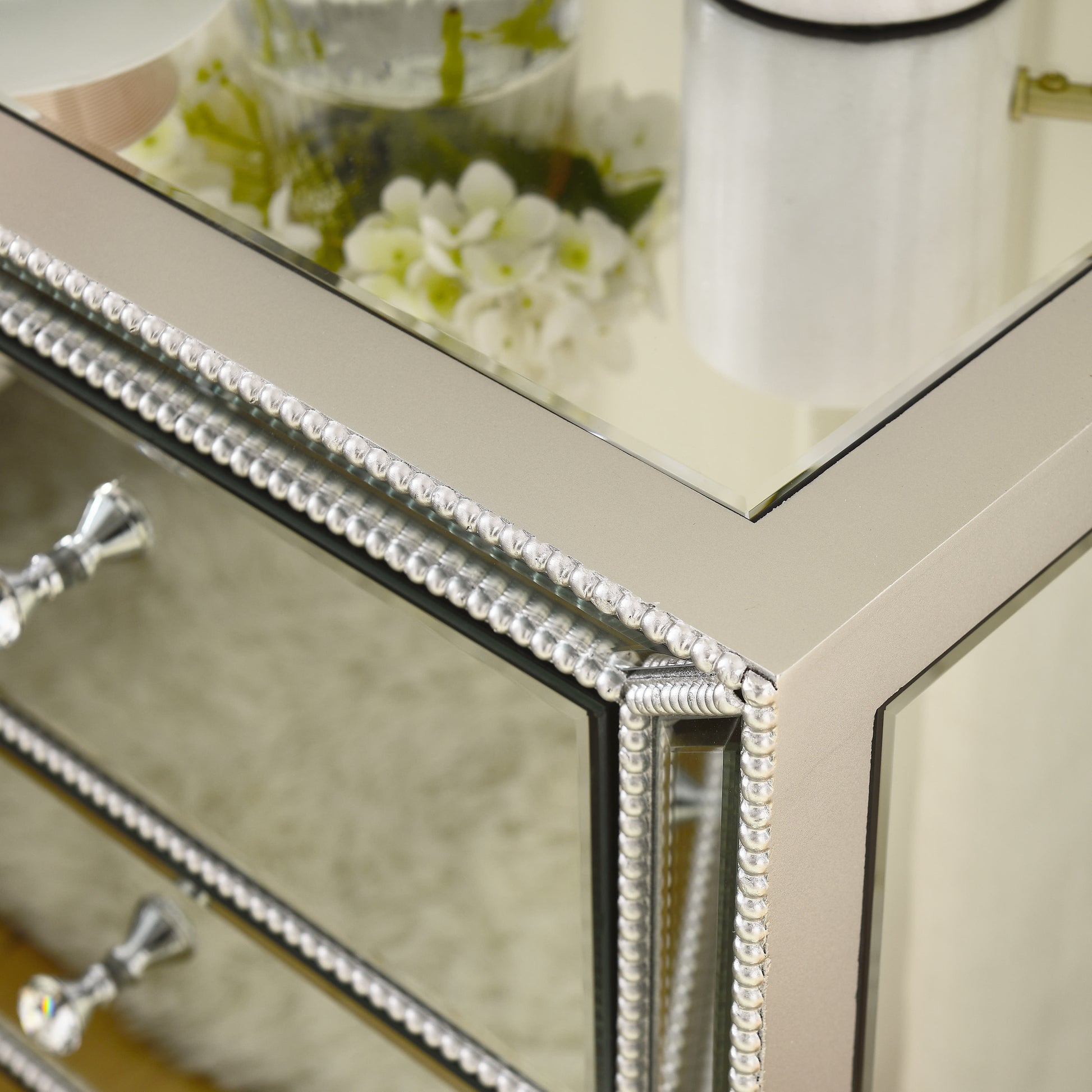 W 22"X D 16 ' X 26.8" Flash Silver Mirror Three Drawer Cabinet Chest 3 4 Drawers Glass Pane Silver Bedroom Mirrored Back American Design Mdf Glass