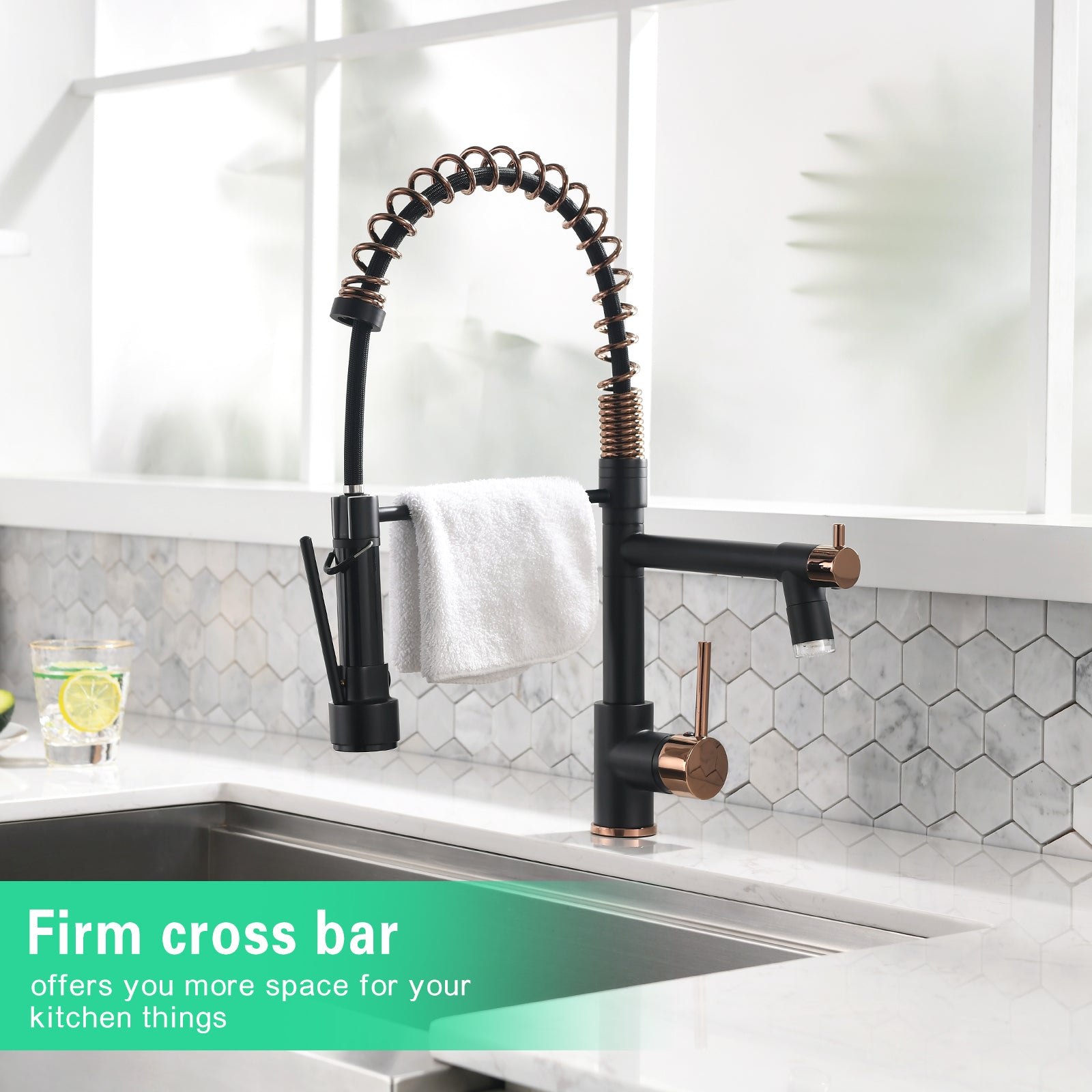 Commercial Kitchen Faucet With Pull Down Sprayer, Single Handle Single Lever Kitchen Sink Faucet Black Gold Kitchen Contemporary Ceramic Brass