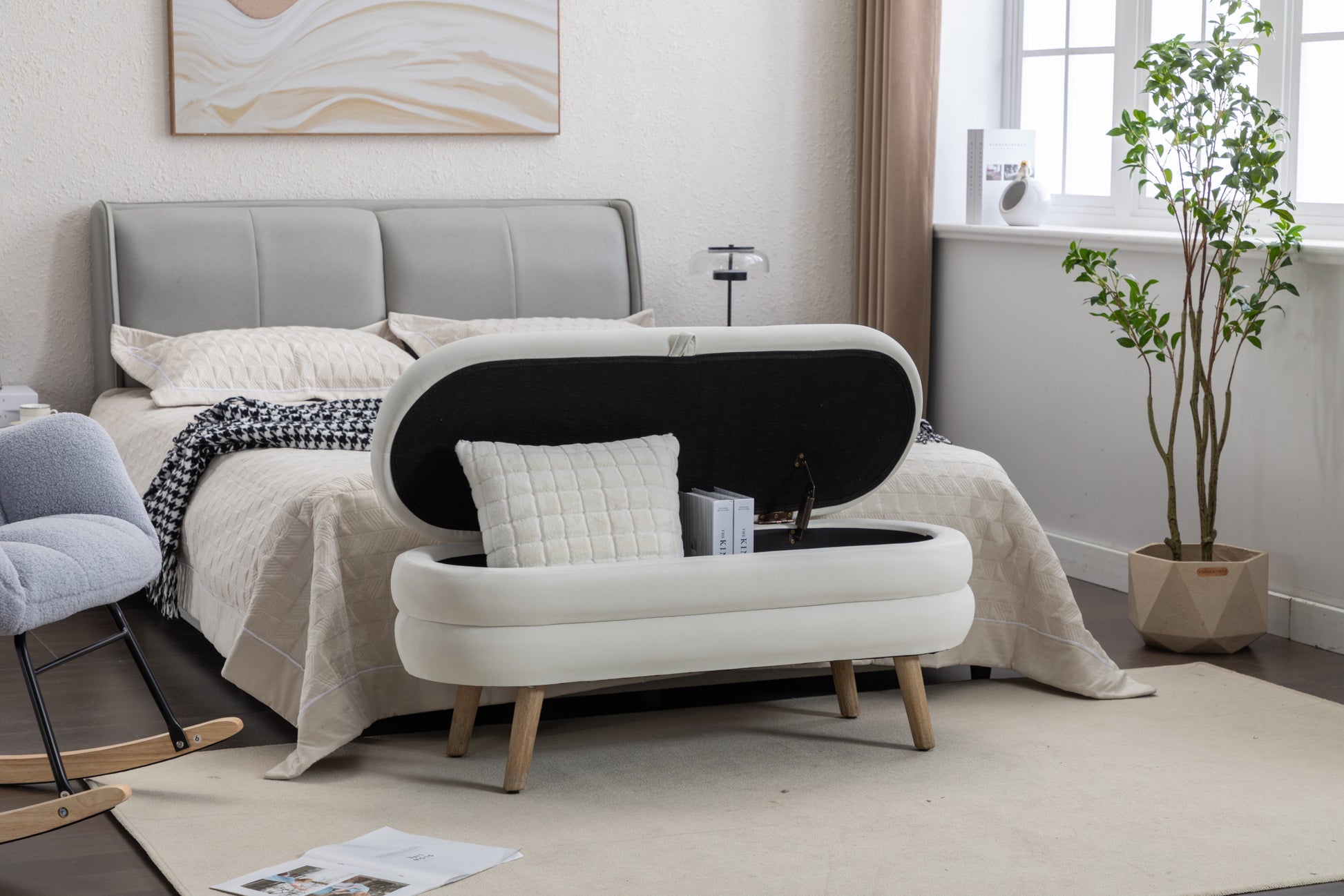 036 Velvet Fabric Storage Bench Bedroom Bench With Wood Legs For Living Room Bedroom Indoor,Ivory Tufted Ivory Velvet Bedroom Solid Modern Eucalyptus Internal Storage Foam Velvet