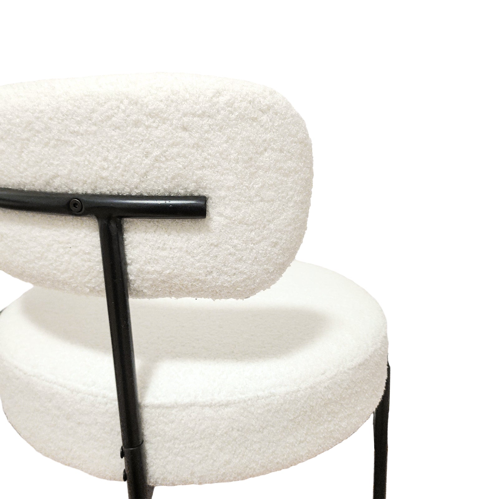 White Dining Chairs Set Of 4, Mid Century Modern Dining Chairs, Kitchen Dining Room Chairs, Curved Backrest Round Upholstered Boucle Dining Chair With Black Metal Legs Metal White Teddy Kitchen Dining Chairs Foam Velvet