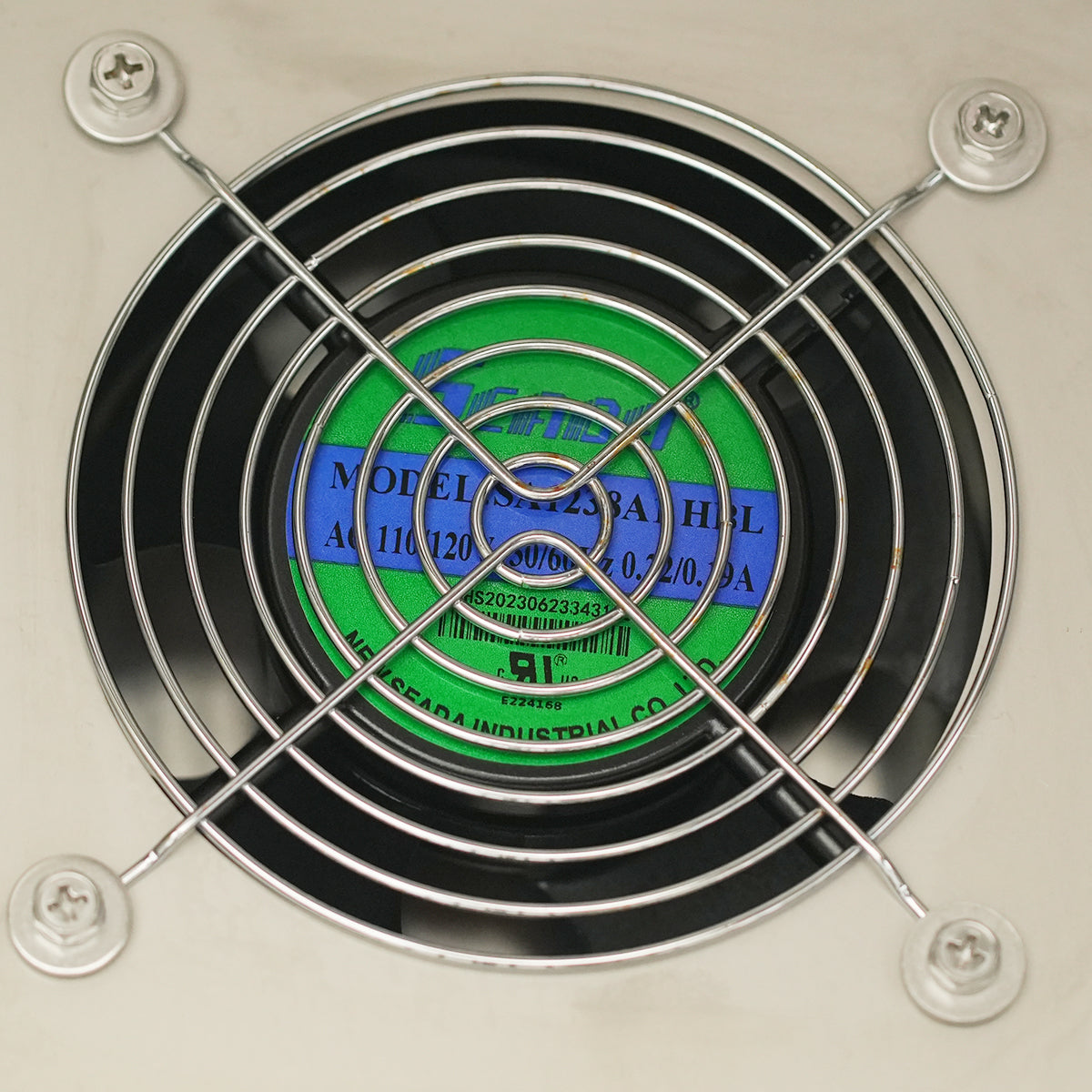 Orikool 60 In Commercial Refrigerators Sandwich&Salad Prep Table With A Butcher Block Cutting Board, Protection Lid, Cold Storage, Etl Certified Silver Stainless Steel