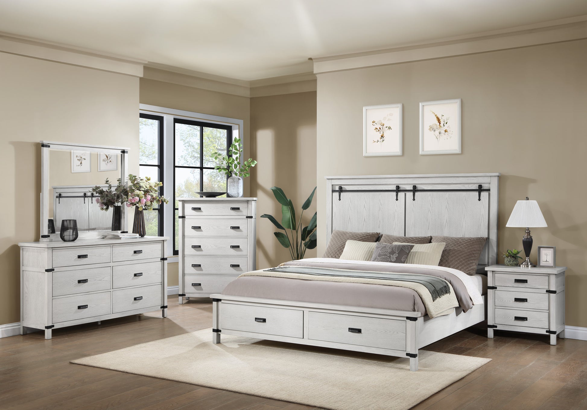 Loretta Modern Style 5 Pc Queen Bedroom Set Made With Wood In Antique White Box Spring Not Required Queen Antique White Wood White 5 Piece Set Bedroom Bed Included,Chest Included,Dresser Included,Mirror Included,Nightstand Included Modern Solid Wood Mdf