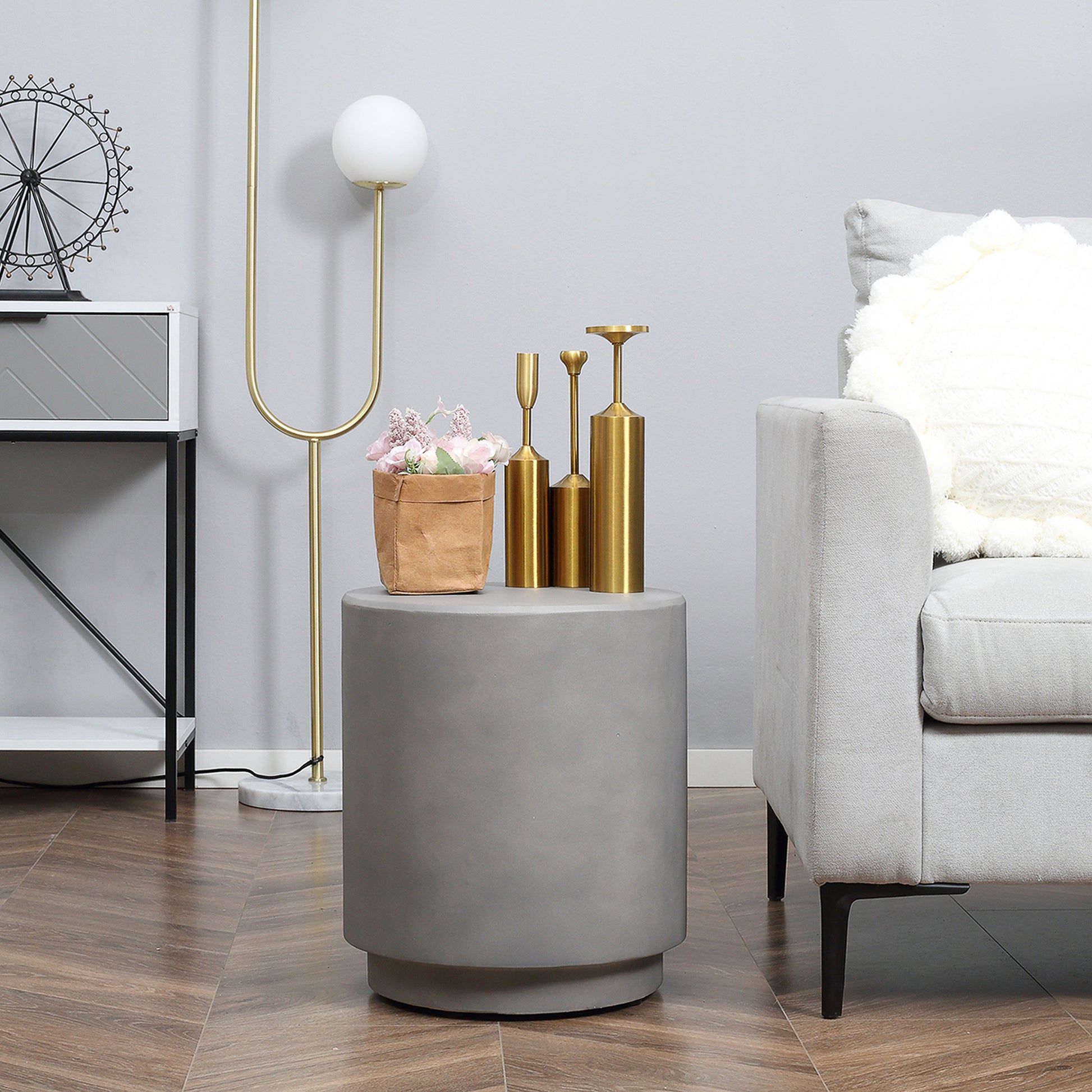 Round Side Table, Lightweight Accent Table With Concrete Finish, Nightstand With 4 Adjustable Feet For Indoor, Outdoor, Light Grey Gray Concrete