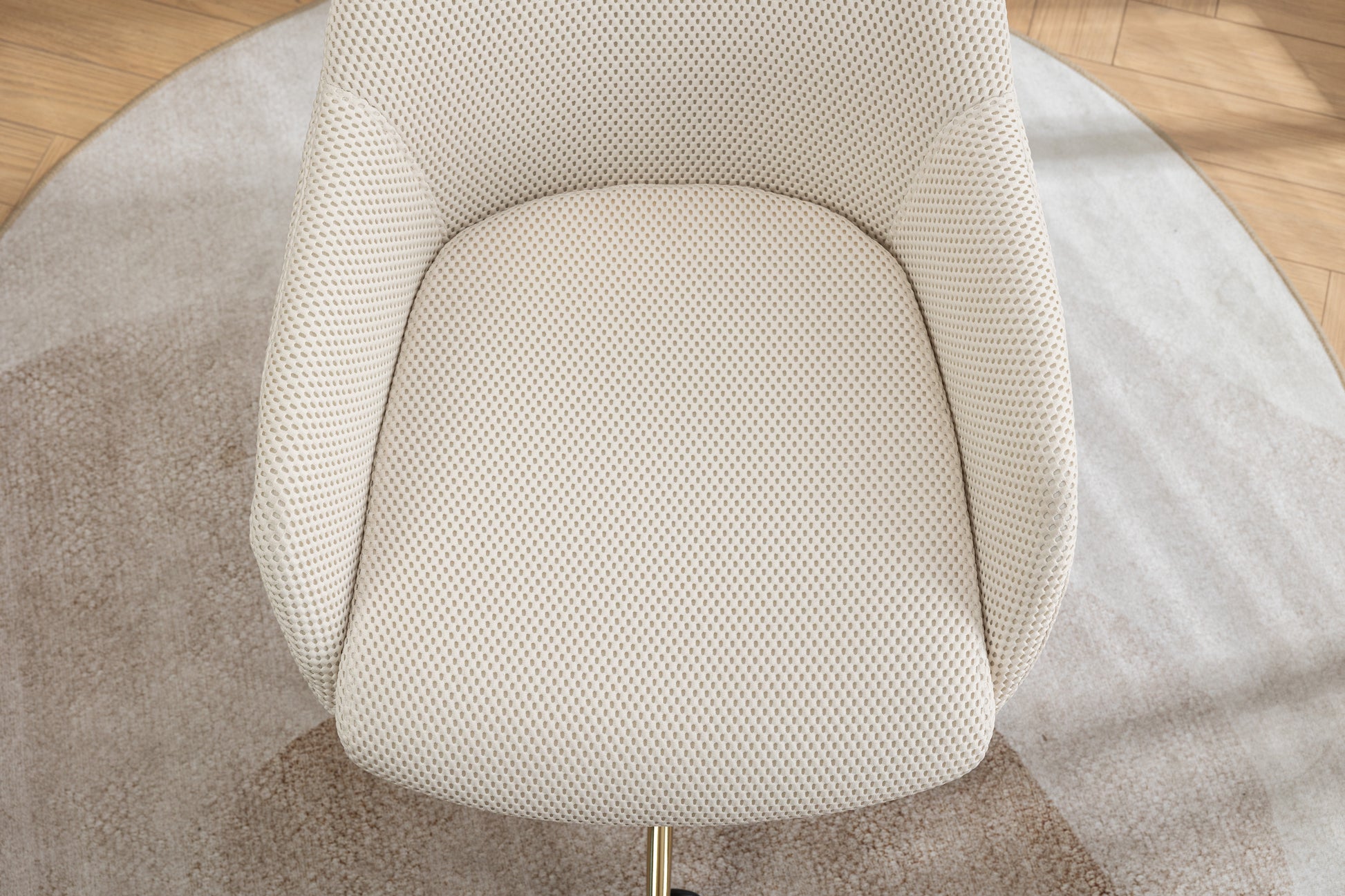 046 Mesh Fabric Home Office 360 Swivel Chair Adjustable Height With Gold Metal Base,Beige Solid Beige Office Sponge Wipe Clean Modern Office Chairs Tufted Back Foam Adjustable Height Fabric Mesh