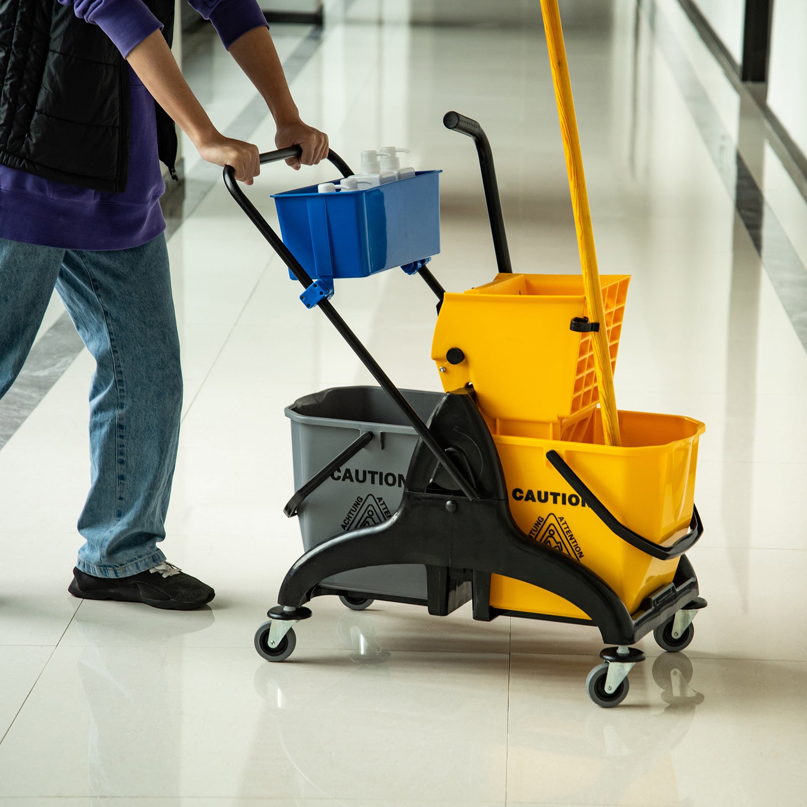 Homcom 6.9 Gallon Mop Water Bucket Wringer Cart With Easy To Use Side Press Wringer, Smooth Wheels, Mop Handle Holder Yellow Plastic