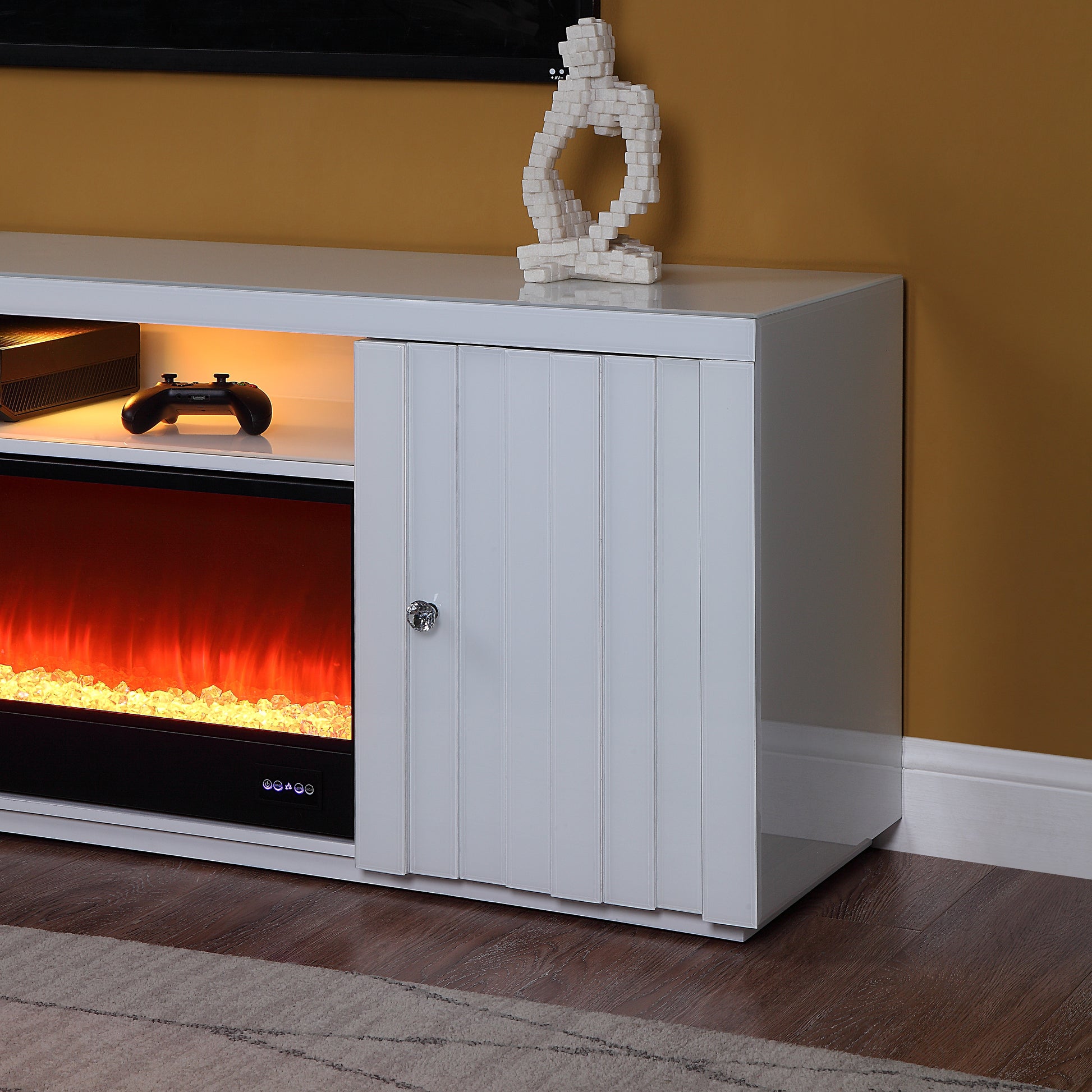 Reid 70.5" White Finish Tv Stand With Fireplace And Speaker White Wood