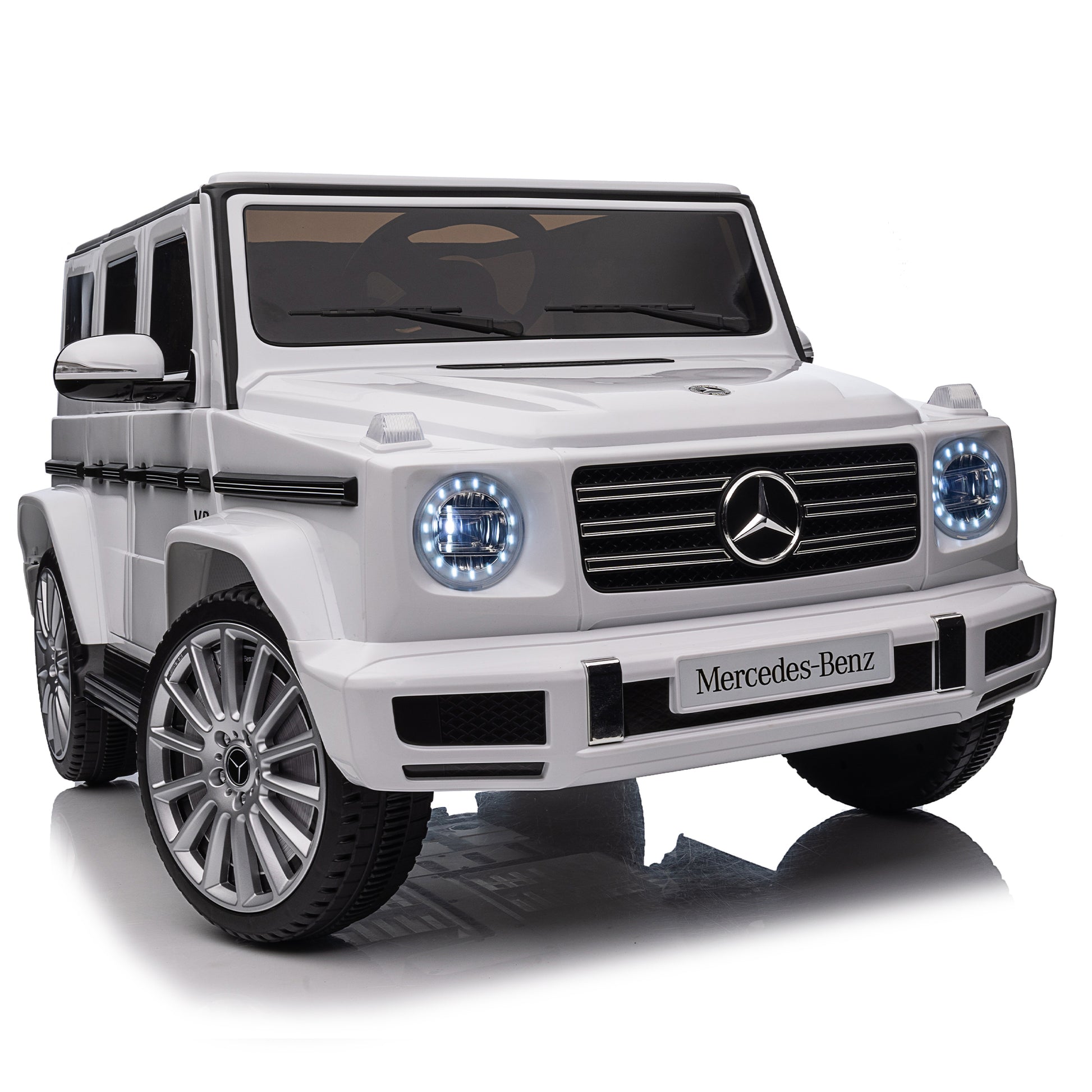 Licensed Mercedes Benz G500,24V Kids Ride On Toy 2.4G W Parents Remote Control,Electric Car For Kids,Three Speed Adjustable,Power Display, Usb,Mp3 ,Bluetooth,Led Light,Three Point Safety Belt White Plastic