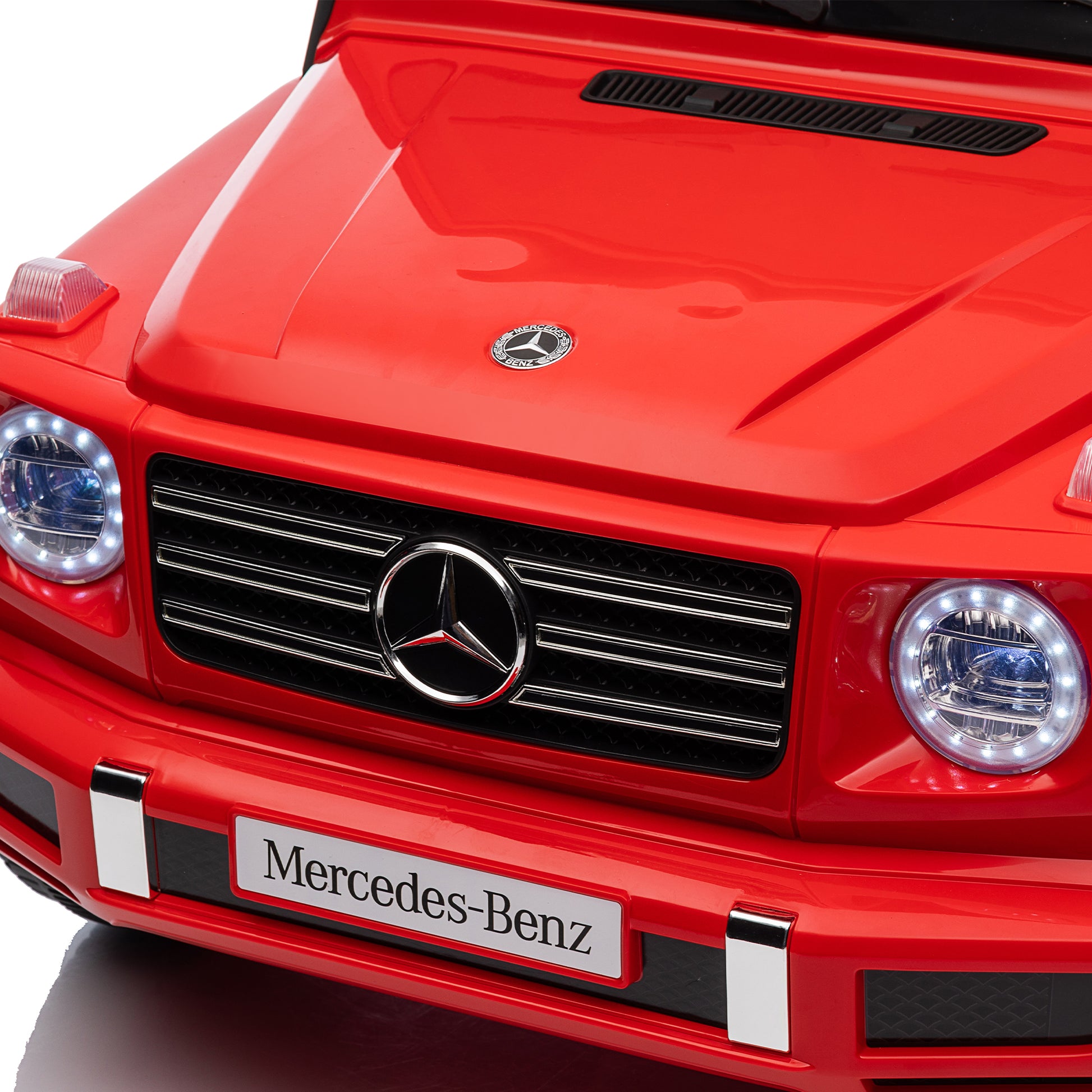 Licensed Mercedes Benz G500,24V Kids Ride On Toy 2.4G W Parents Remote Control,Electric Car For Kids,Three Speed Adjustable,Power Display, Usb,Mp3 ,Bluetooth,Led Light,Three Point Safety Belt Red Plastic