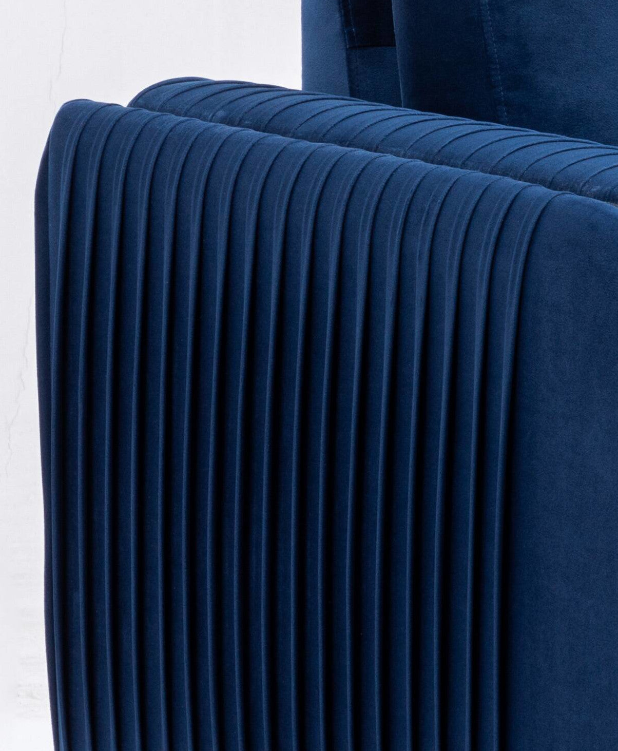 Wenona Loveseat, Blue Velvet Lv01775 Blue Velvet