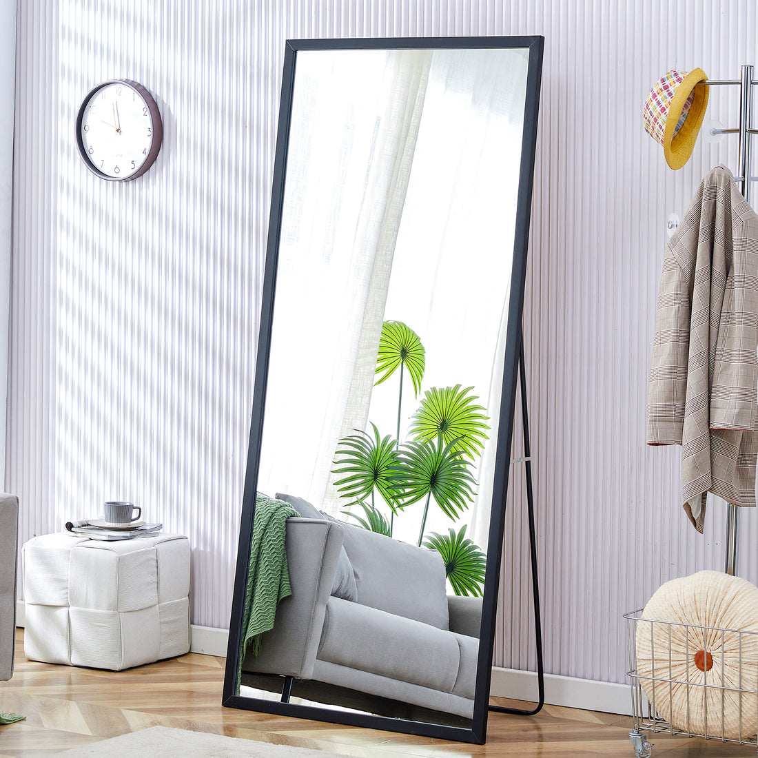 Fourth Generation Black Solid Wood Frame Full Length Mirror, Dressing Mirror, Bedroom Porch, Decorative Mirror, Clothing Store, Floor Standing Large Mirror, Wall Mounted. 71 "* 31.5" Black Glass