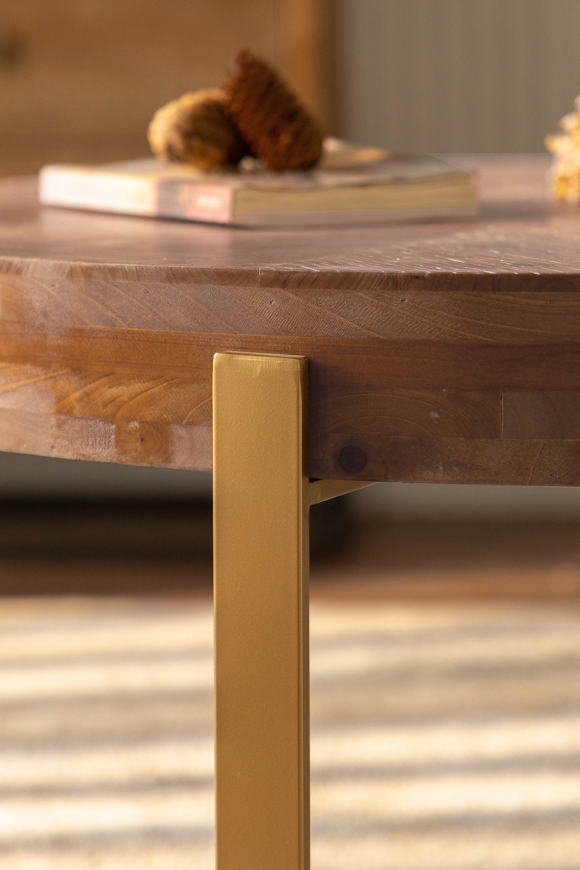 33.86"Modern Retro Splicing Round Coffee Table,Fir Wood Table Top With Gold Cross Legs Base Same Sku:W757126236 Gold Fir Metal & Wood
